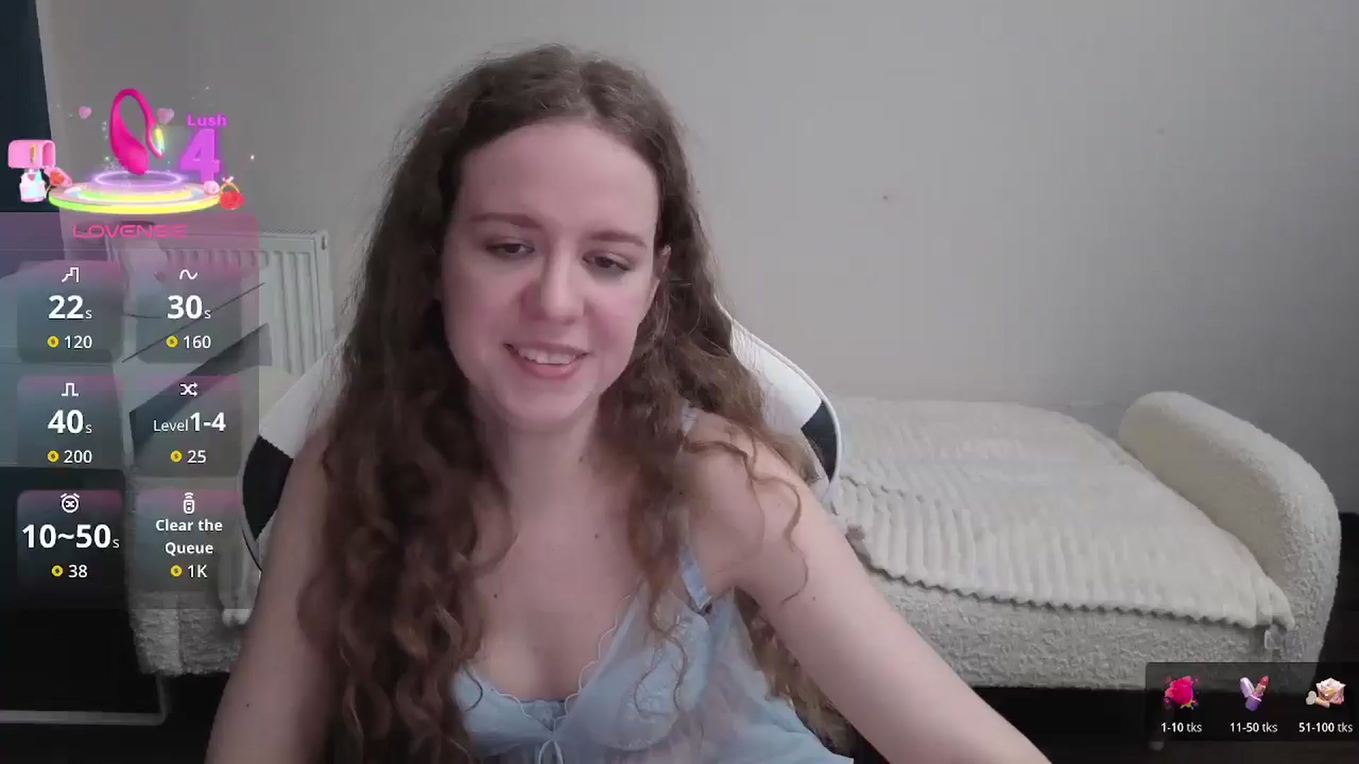 Gallery image thumbnail from BlueFlowerr's myfreecams stream on, 01/14/2026, 22:18 image 19 of 20