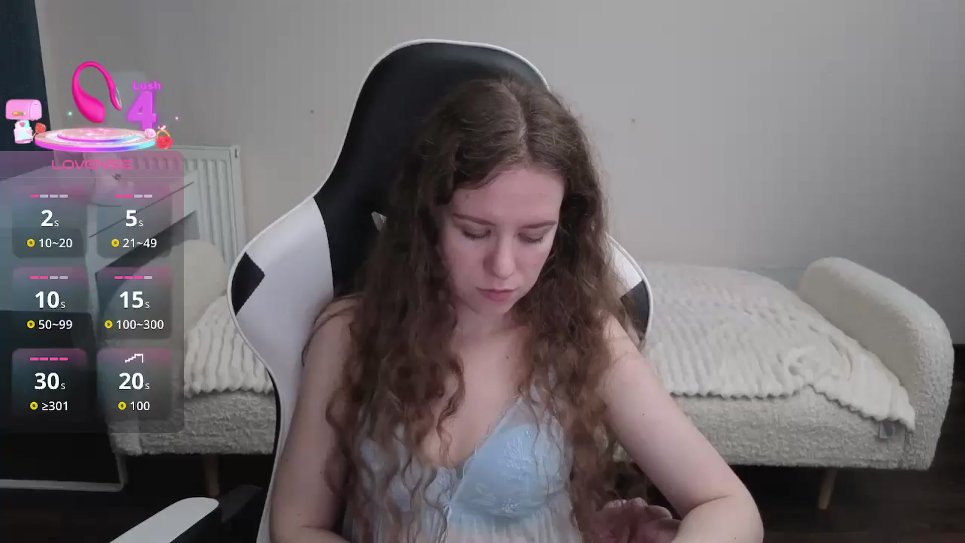 Gallery image thumbnail from BlueFlowerr's myfreecams stream on, 01/15/2026, 01:47 image 1 of 20