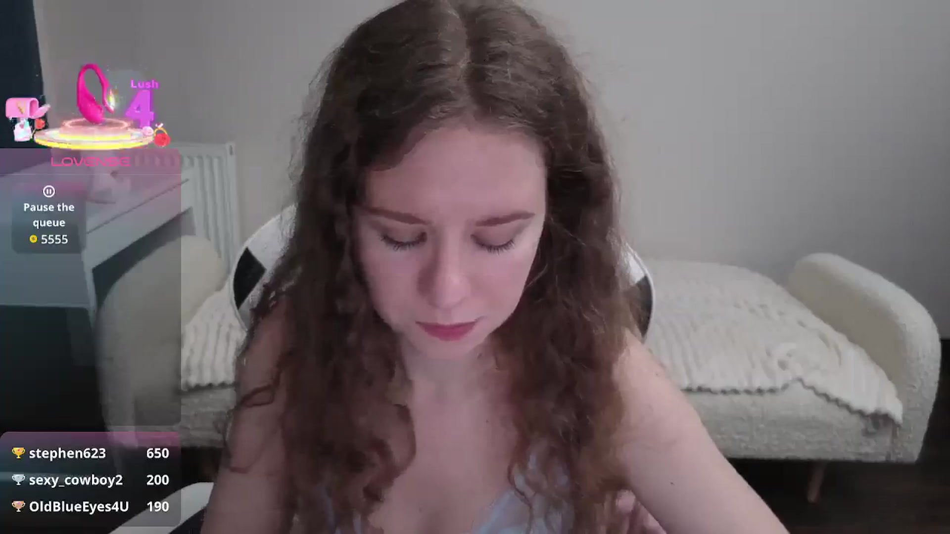 Gallery image thumbnail from BlueFlowerr's myfreecams stream on, 01/15/2026, 01:47 image 2 of 20