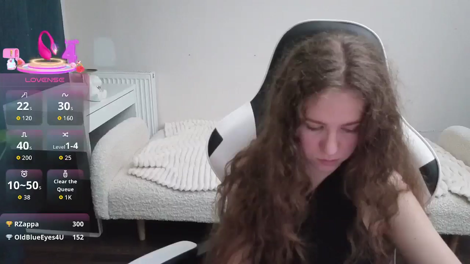 Gallery image thumbnail from BlueFlowerr's myfreecams stream on, 01/15/2026, 15:31 image 6 of 20