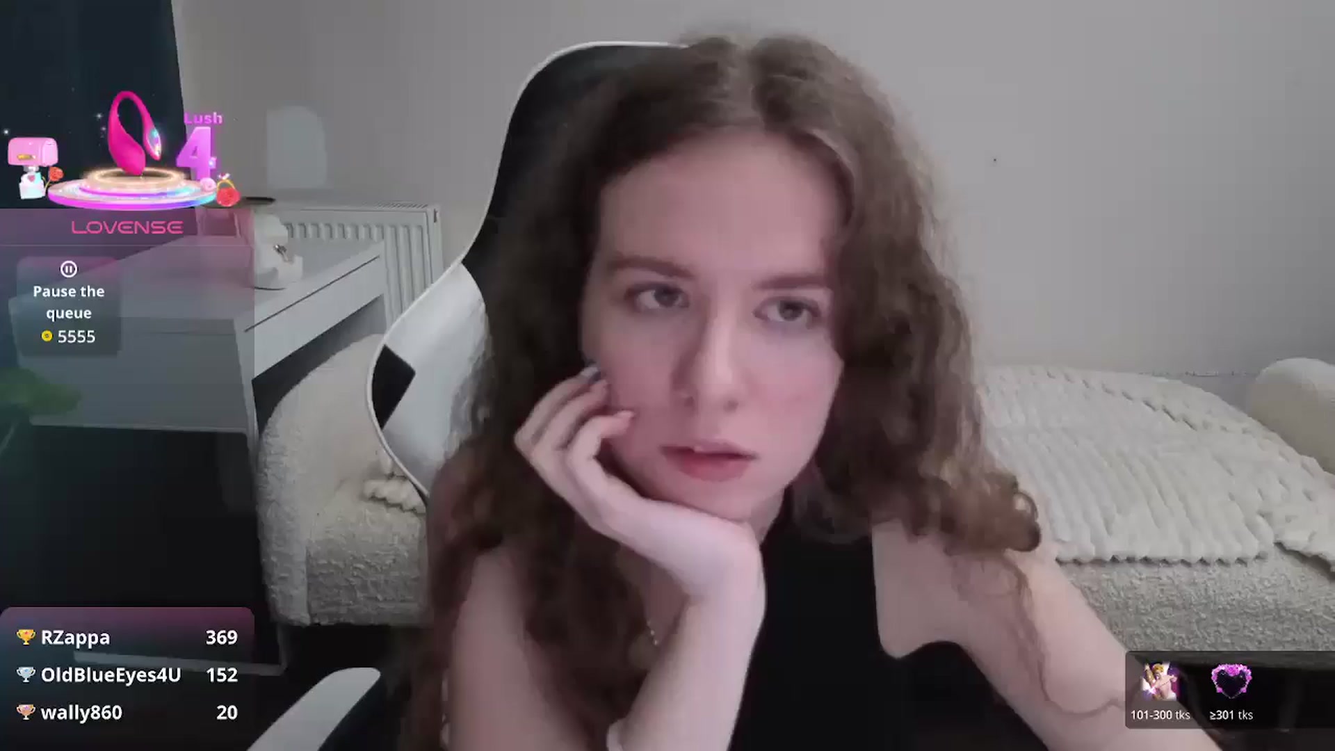 Gallery image thumbnail from BlueFlowerr's myfreecams stream on, 01/15/2026, 16:56 image 1 of 20