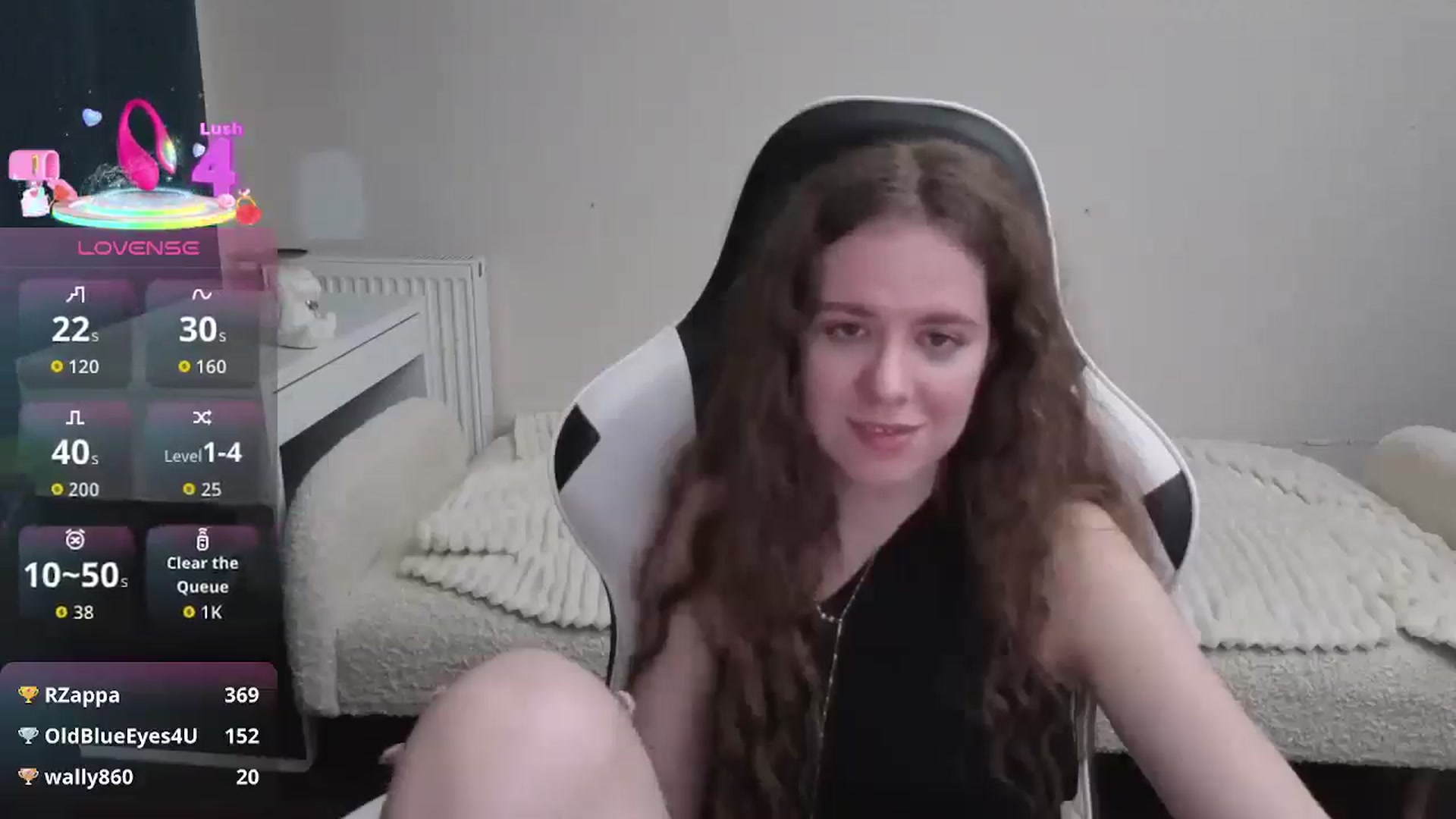 Gallery image thumbnail from BlueFlowerr's myfreecams stream on, 01/15/2026, 16:56 image 16 of 20