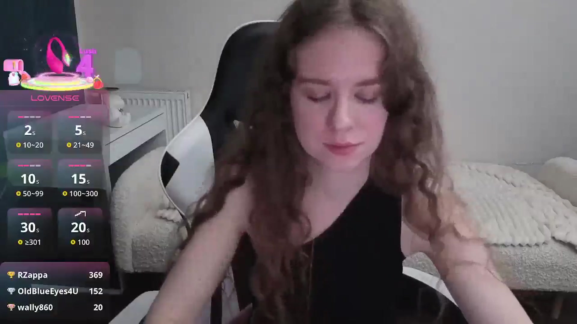 Gallery image thumbnail from BlueFlowerr's myfreecams stream on, 01/15/2026, 16:56 image 6 of 20