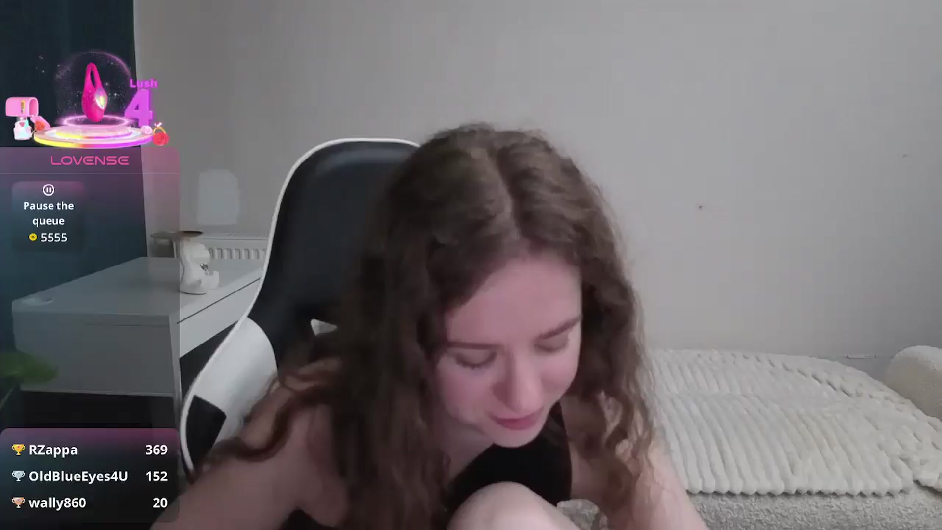 Gallery image thumbnail from BlueFlowerr's myfreecams stream on, 01/15/2026, 17:21 image 8 of 20