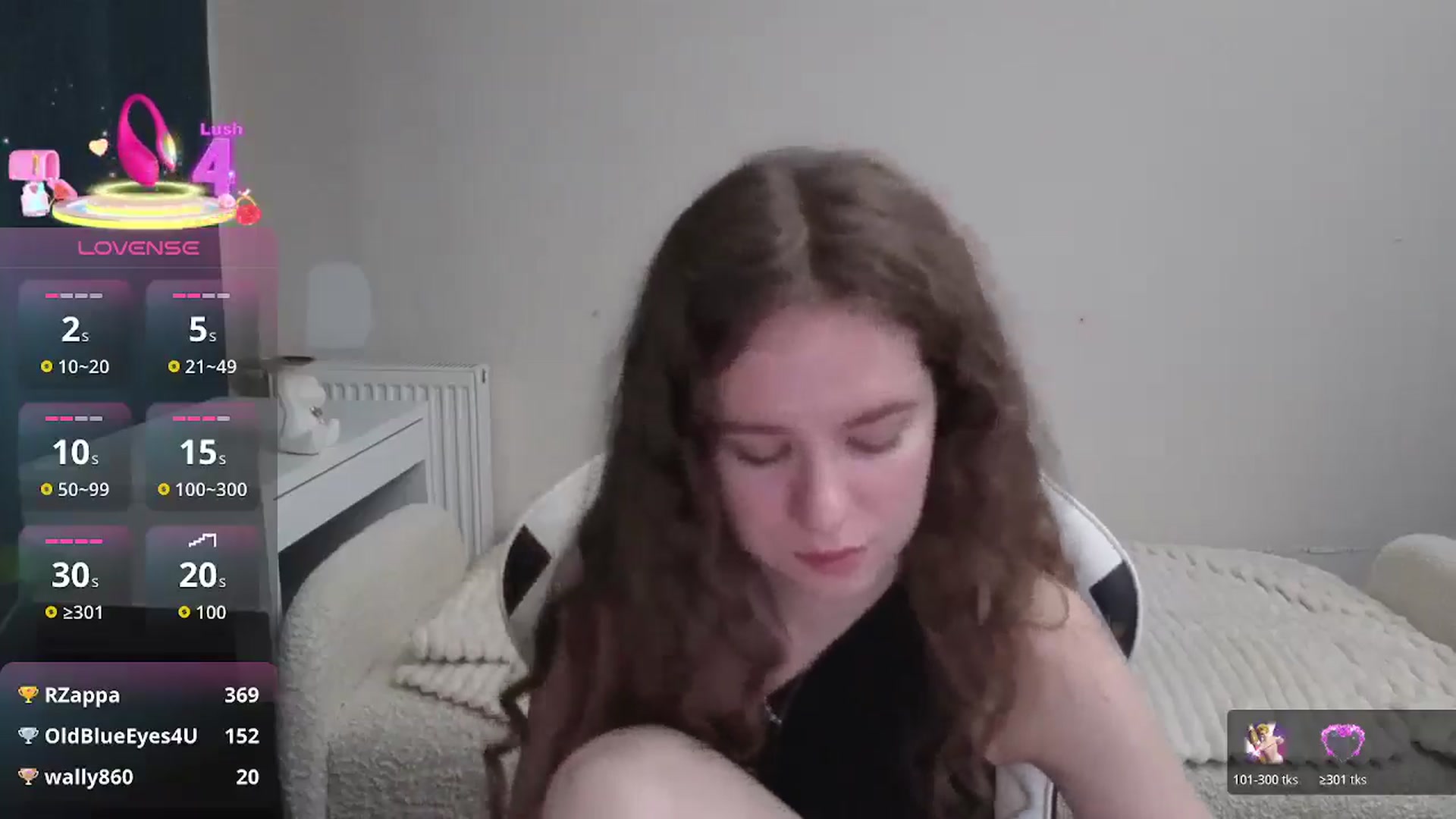 Gallery image thumbnail from BlueFlowerr's myfreecams stream on, 01/15/2026, 17:21 image 2 of 20
