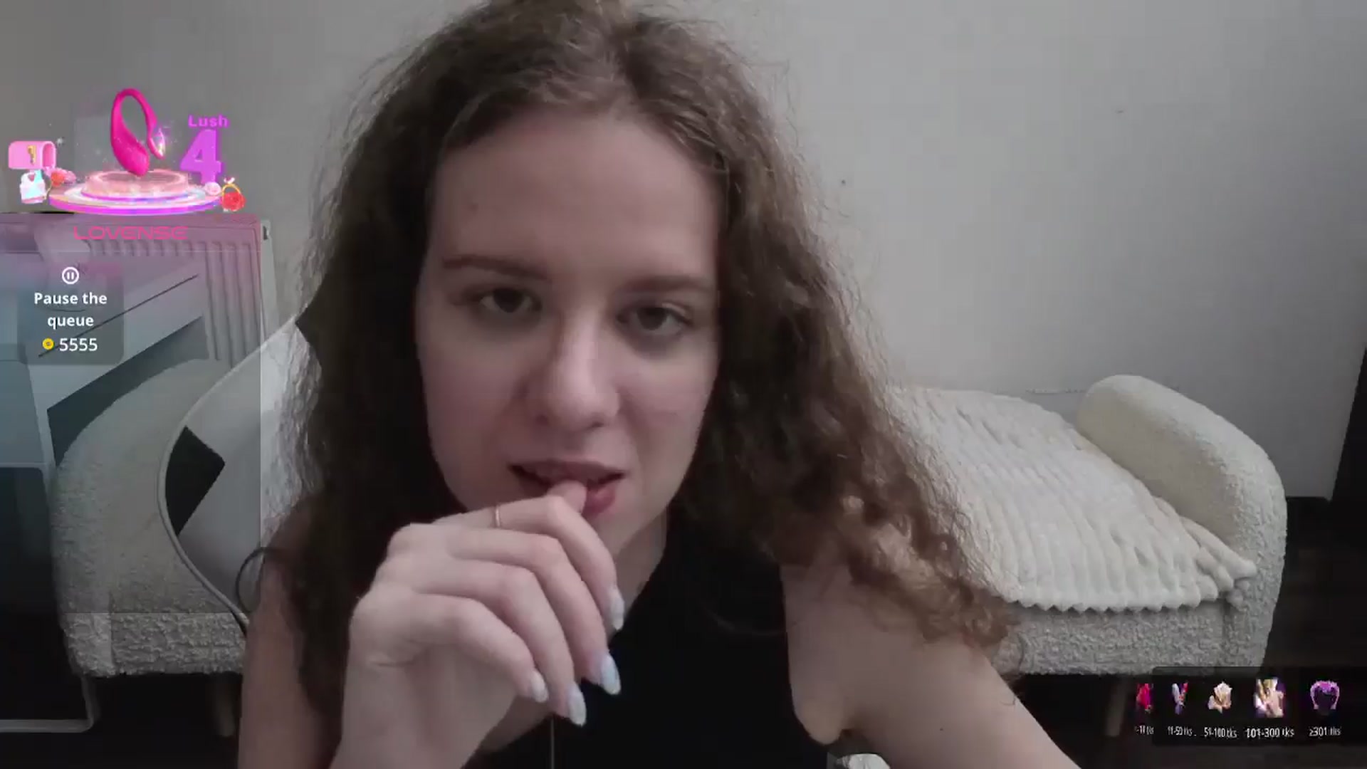 Gallery image thumbnail from BlueFlowerr's myfreecams stream on, 01/15/2026, 20:42 image 11 of 20
