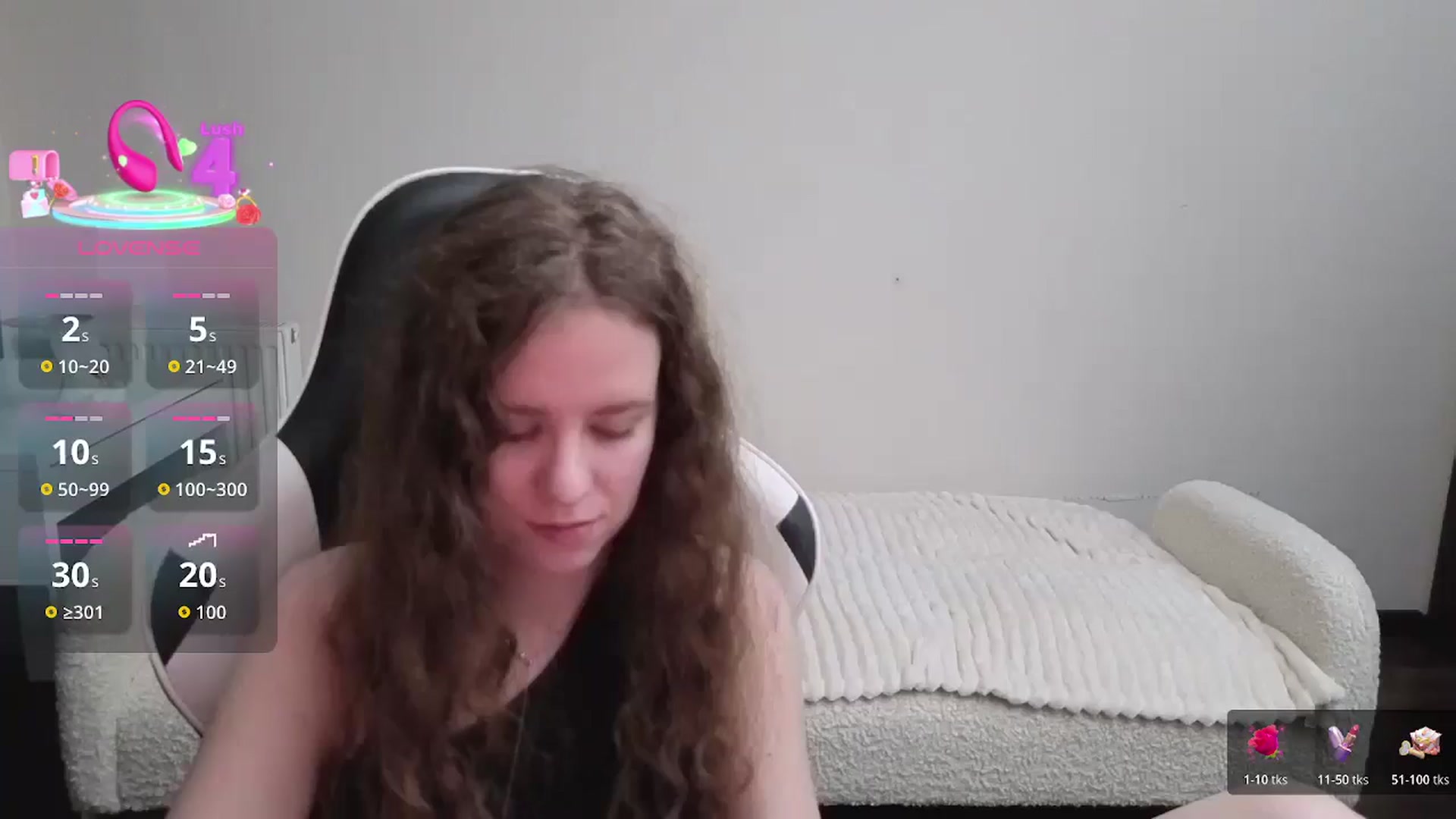 Gallery image thumbnail from BlueFlowerr's myfreecams stream on, 01/15/2026, 21:51 image 5 of 20
