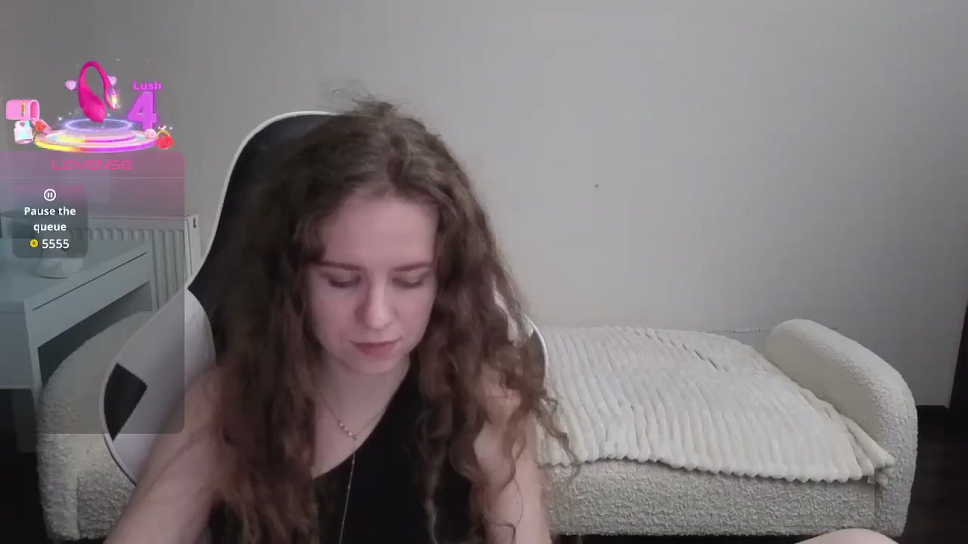 Gallery image thumbnail from BlueFlowerr's myfreecams stream on, 01/15/2026, 21:51 image 10 of 20