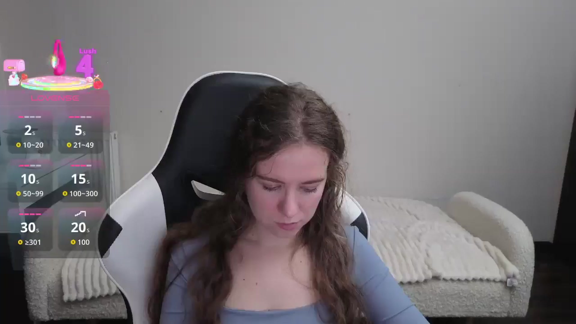 Gallery image thumbnail from BlueFlowerr's myfreecams stream on, 01/17/2026, 19:10 image 4 of 20