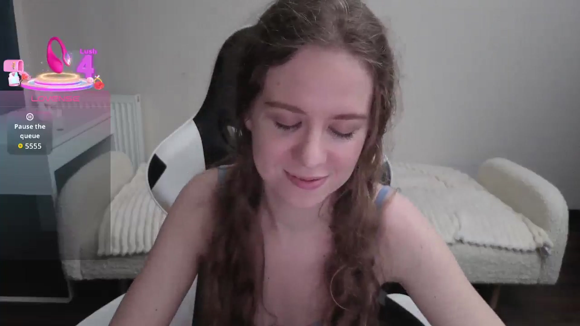 Gallery image thumbnail from BlueFlowerr's myfreecams stream on, 01/17/2026, 22:56 image 20 of 20