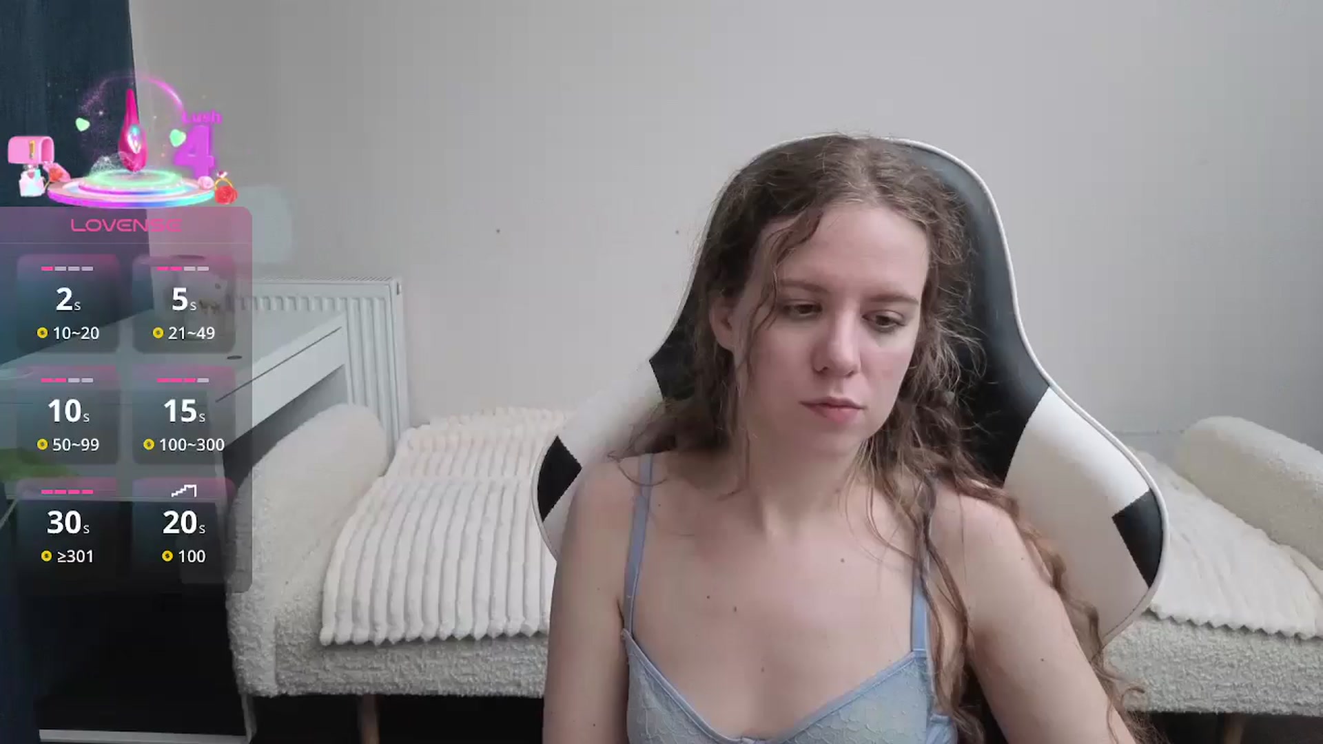 Gallery image thumbnail from BlueFlowerr's myfreecams stream on, 01/18/2026, 01:27 image 8 of 20