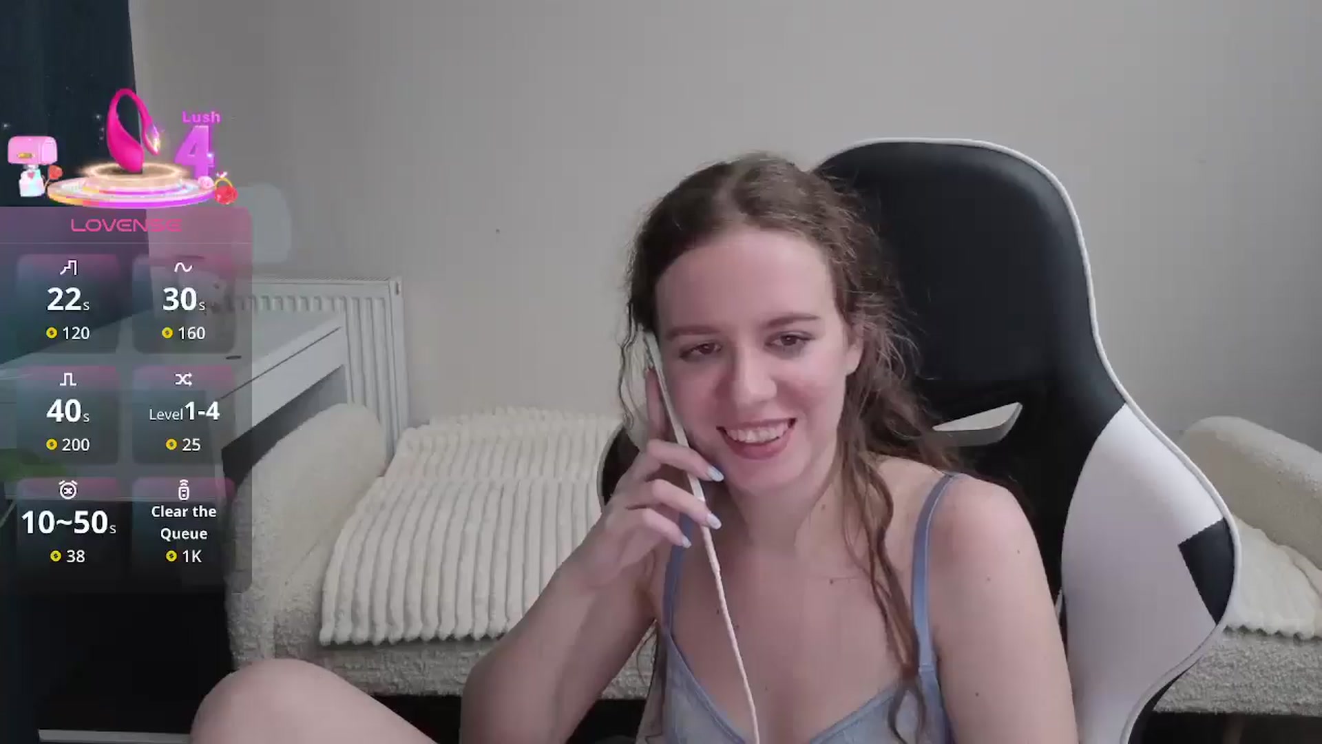 Gallery image thumbnail from BlueFlowerr's myfreecams stream on, 01/18/2026, 01:27 image 10 of 20