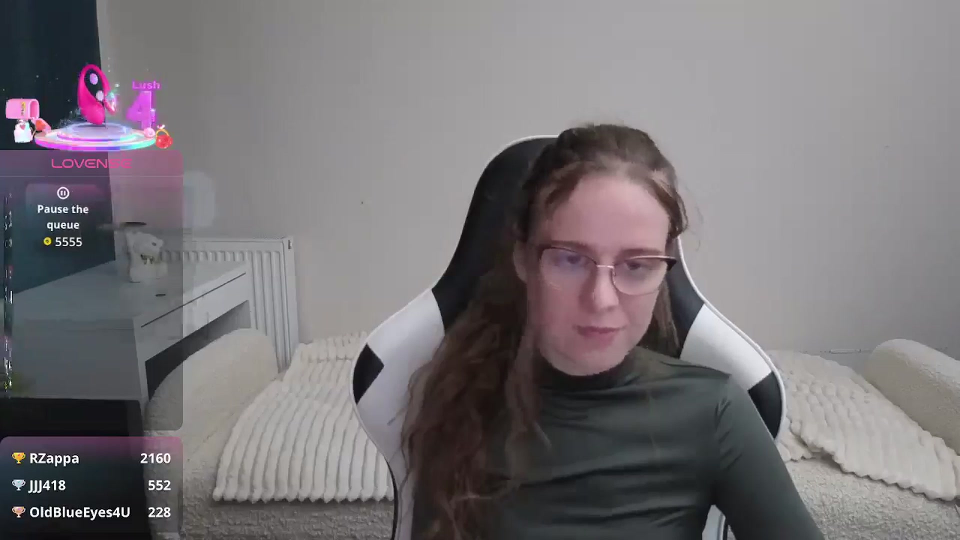 Gallery image thumbnail from BlueFlowerr's myfreecams stream on, 01/18/2026, 21:13 image 20 of 20