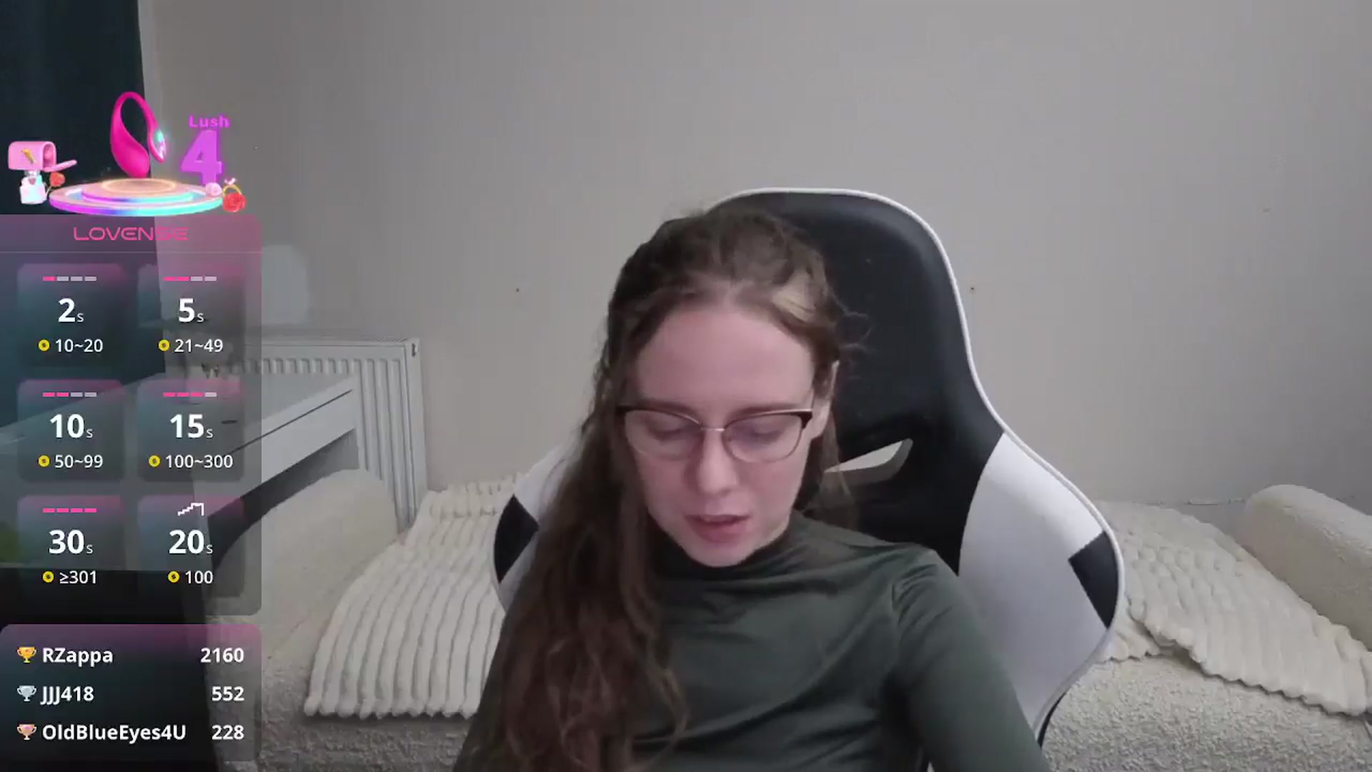 Gallery image thumbnail from BlueFlowerr's myfreecams stream on, 01/18/2026, 21:13 image 16 of 20