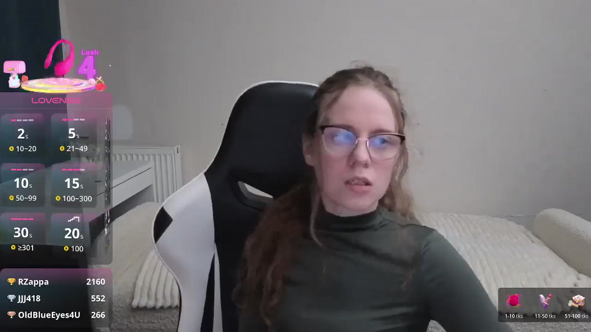 Gallery image thumbnail from BlueFlowerr's myfreecams stream on, 01/18/2026, 22:54 image 16 of 20