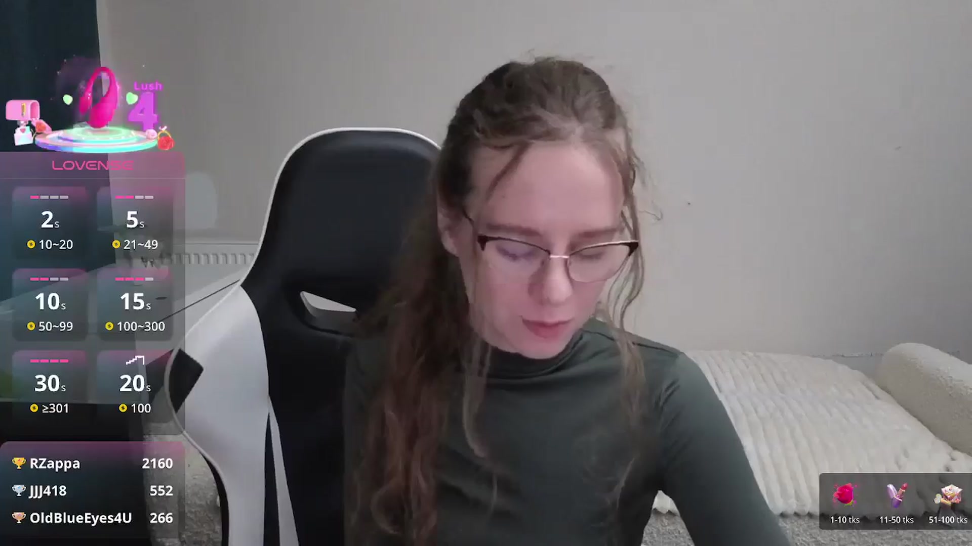 Gallery image thumbnail from BlueFlowerr's myfreecams stream on, 01/18/2026, 22:54 image 7 of 20