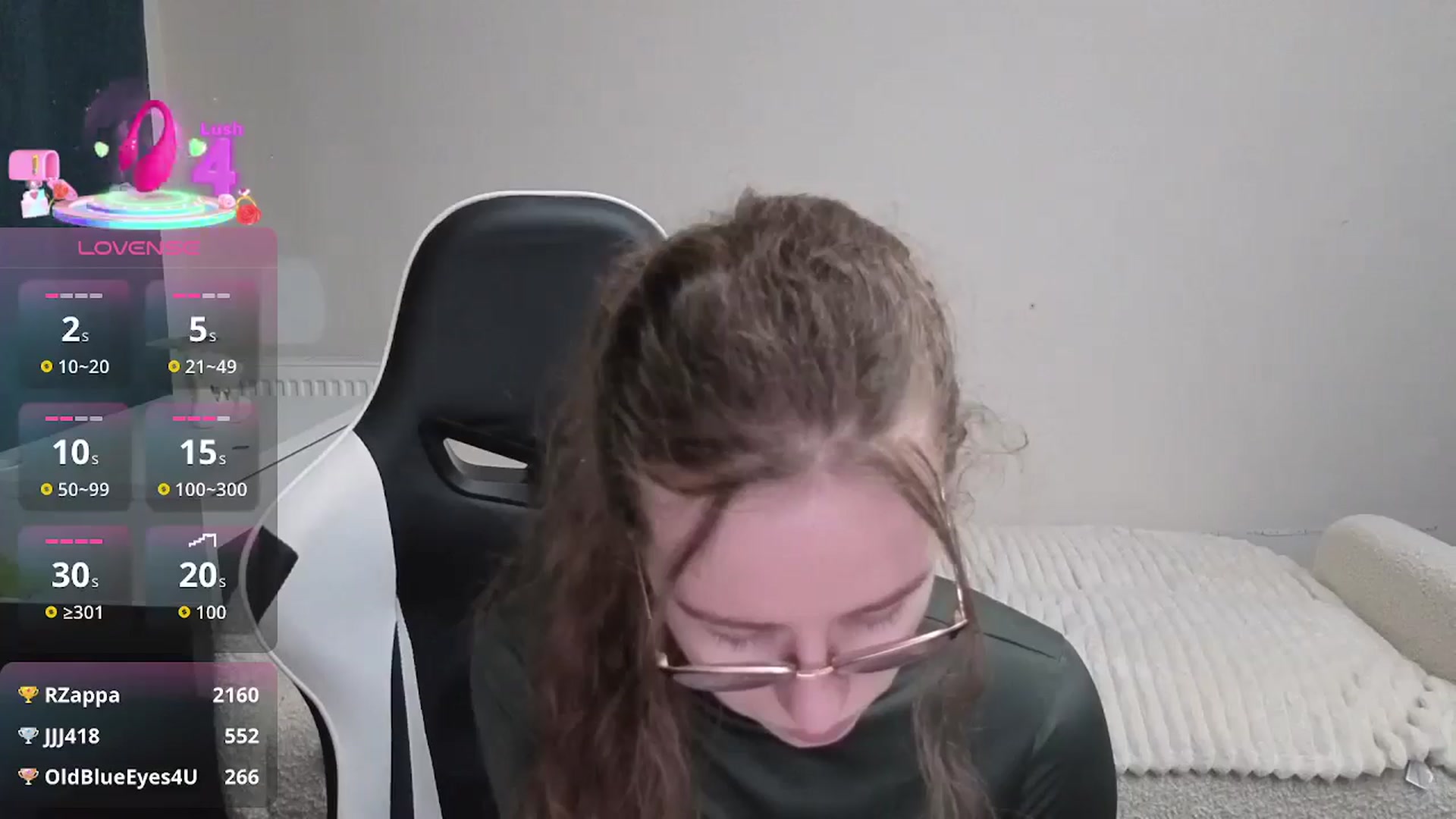 Gallery image thumbnail from BlueFlowerr's myfreecams stream on, 01/18/2026, 22:54 image 15 of 20
