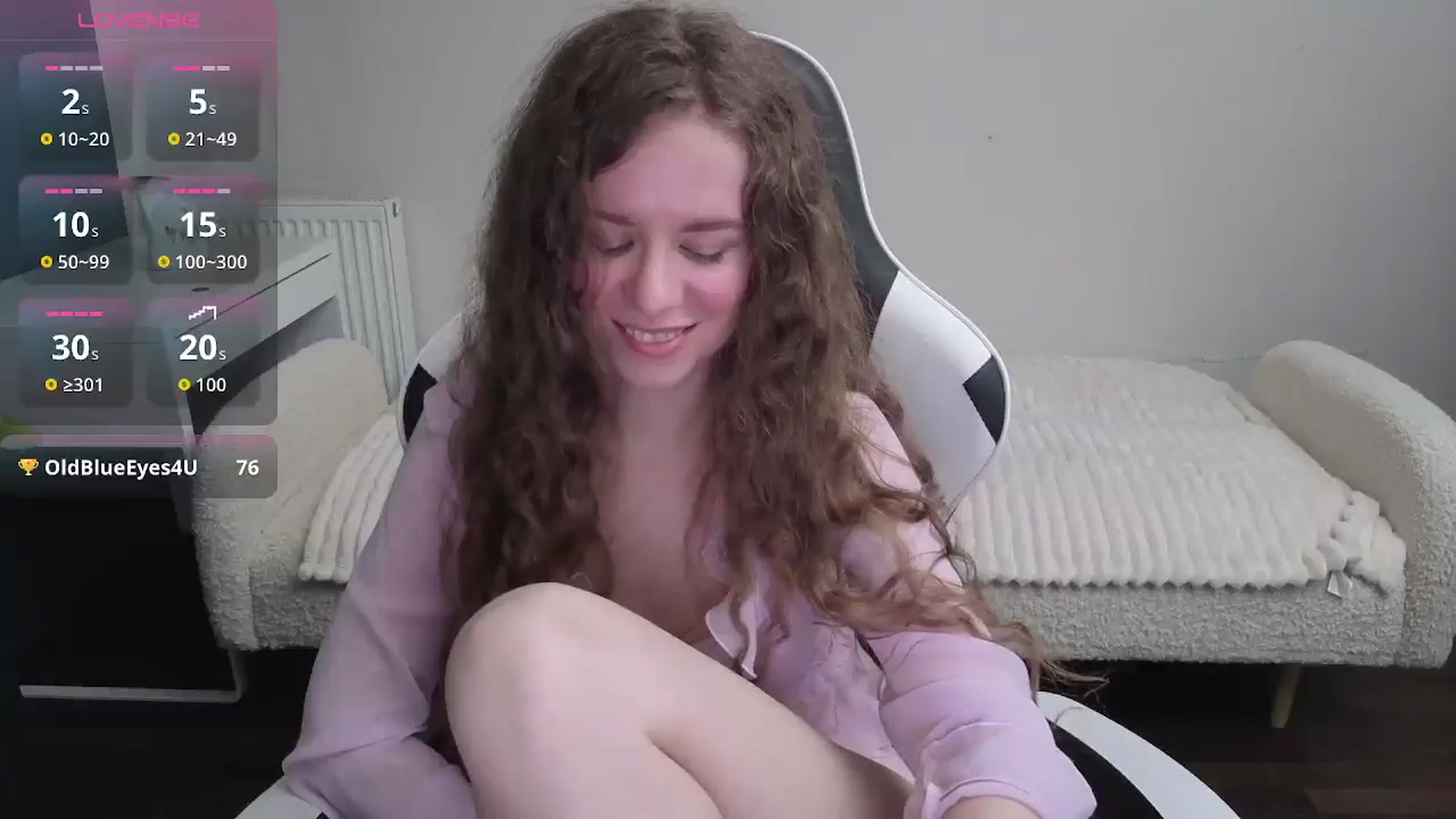 Gallery image thumbnail from BlueFlowerr's myfreecams stream on, 01/20/2026, 17:41 image 16 of 20