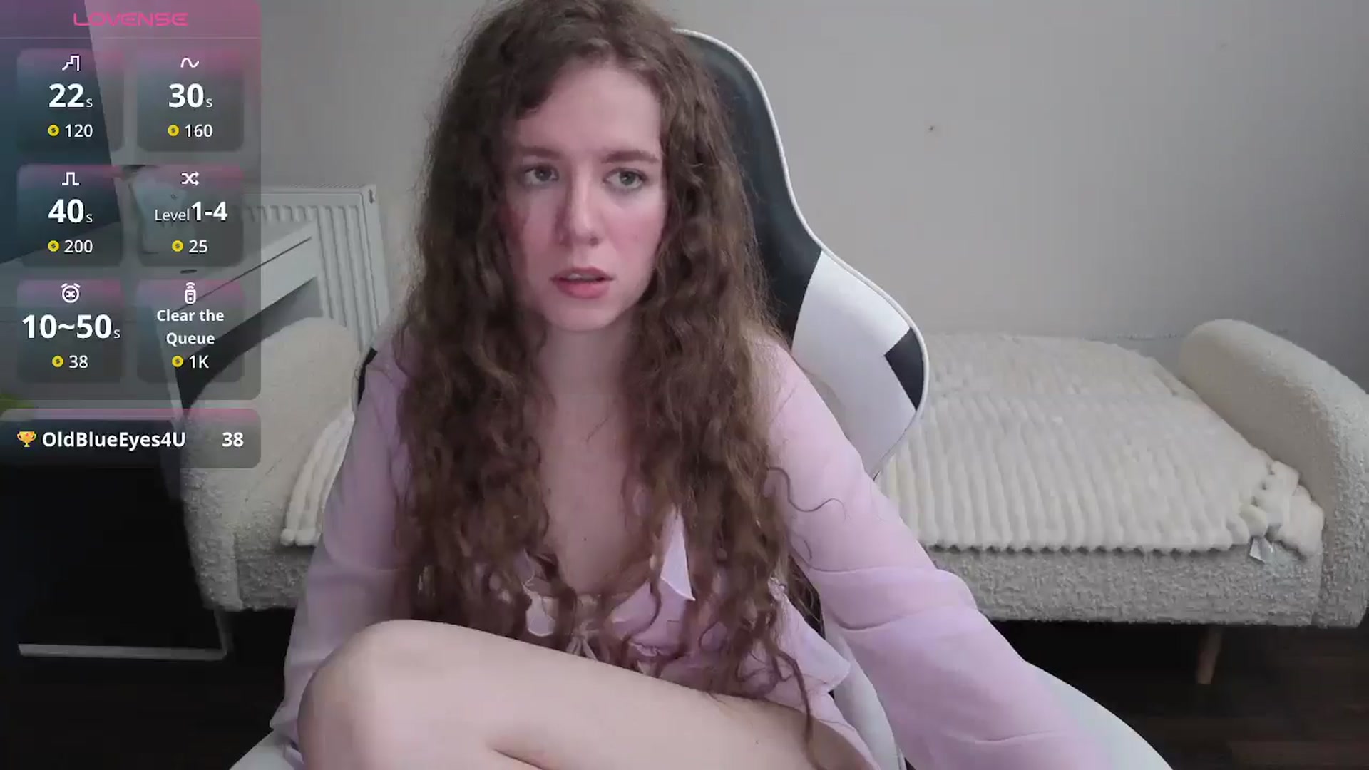 Gallery image thumbnail from BlueFlowerr's myfreecams stream on, 01/20/2026, 17:41 image 6 of 20