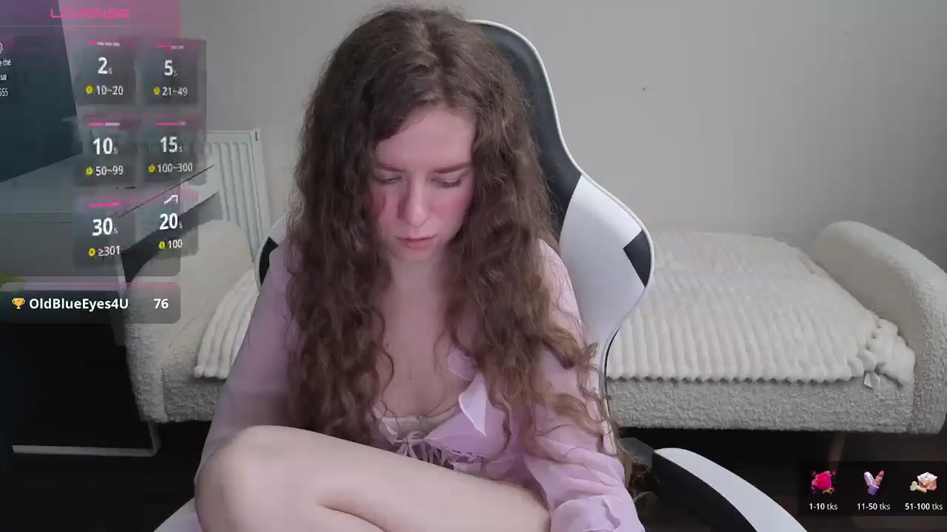 Gallery image thumbnail from BlueFlowerr's myfreecams stream on, 01/20/2026, 17:41 image 18 of 20