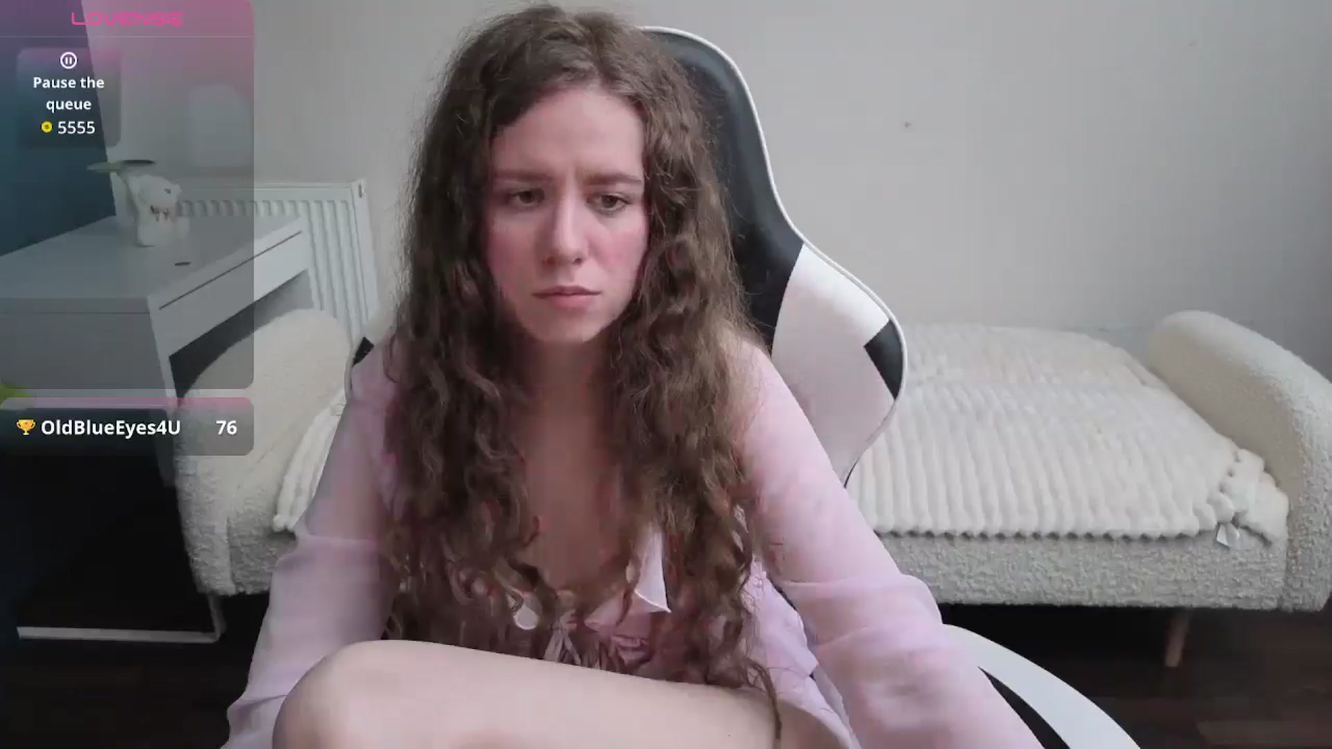 Gallery image thumbnail from BlueFlowerr's myfreecams stream on, 01/20/2026, 17:41 image 9 of 20