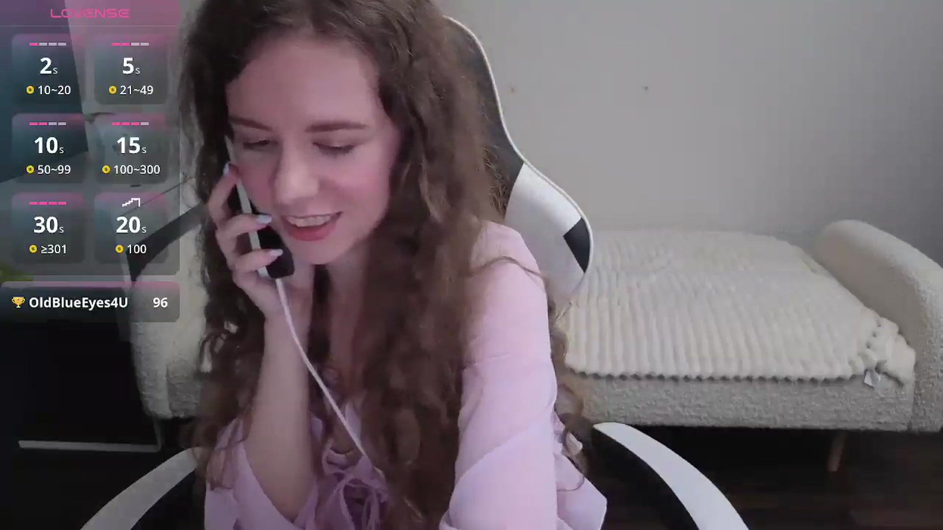 Gallery image thumbnail from BlueFlowerr's myfreecams stream on, 01/20/2026, 18:57 image 10 of 20