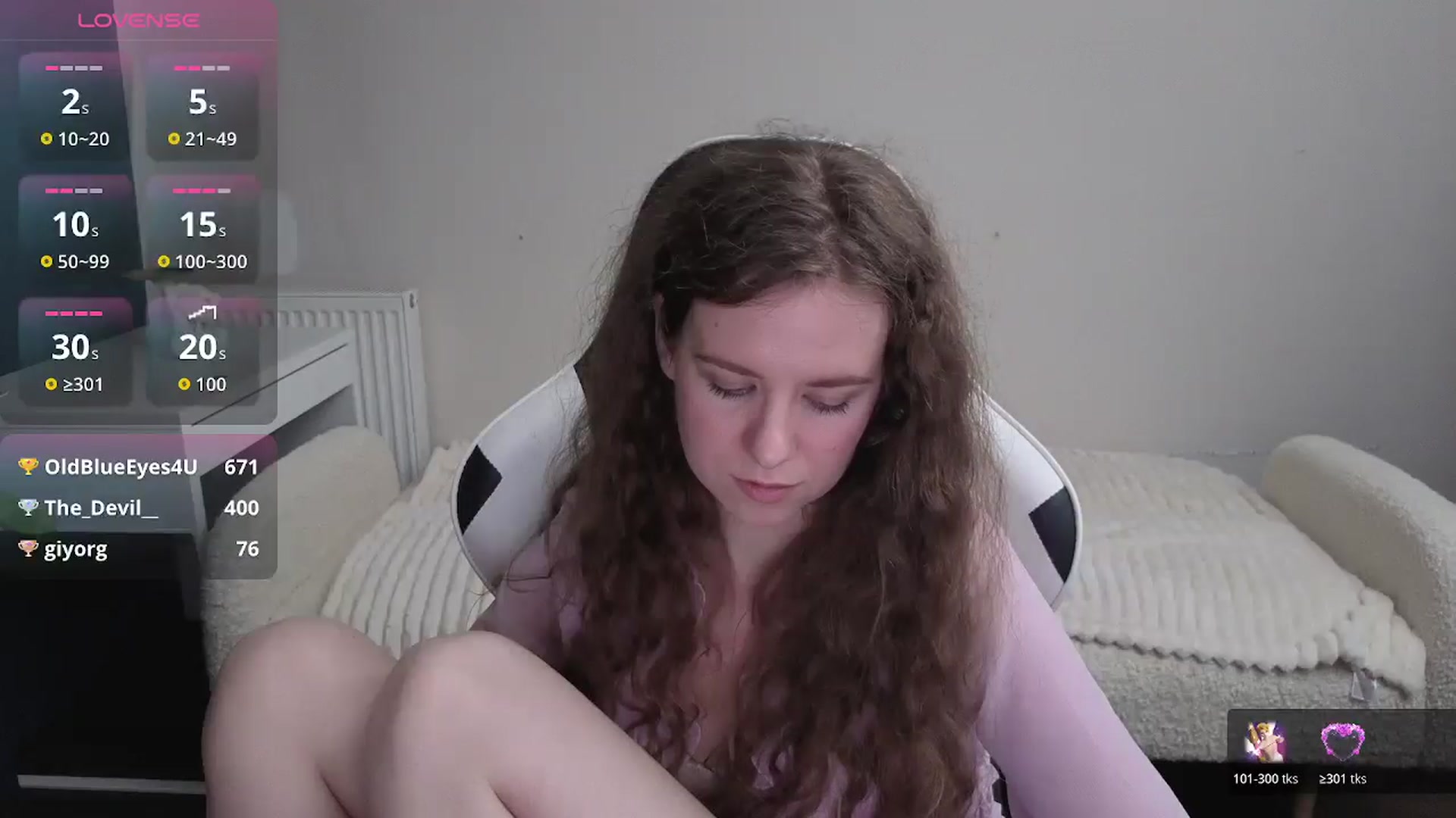 Gallery image thumbnail from BlueFlowerr's myfreecams stream on, 01/20/2026, 22:02 image 16 of 20