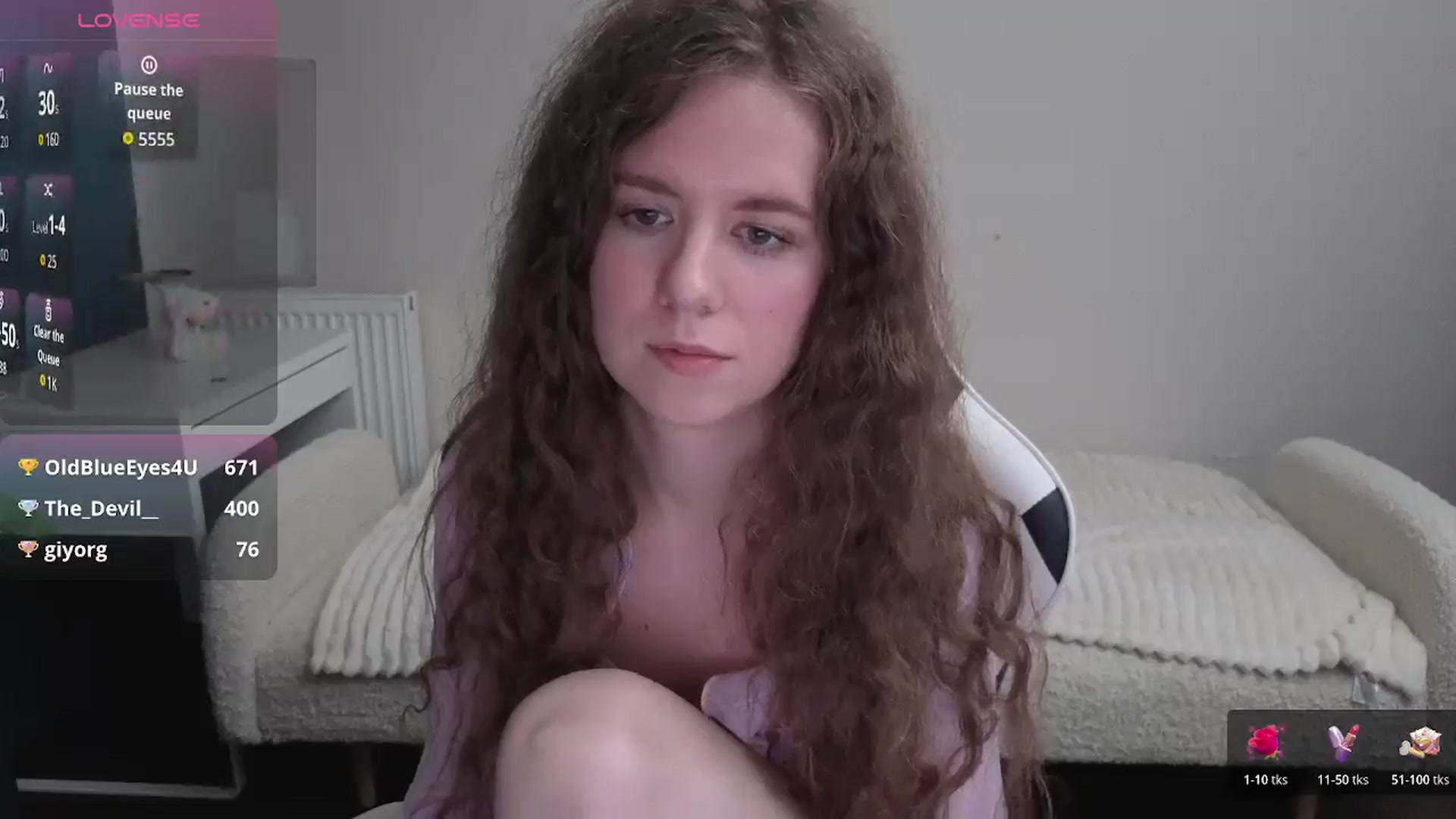 Gallery image thumbnail from BlueFlowerr's myfreecams stream on, 01/20/2026, 22:02 image 19 of 20