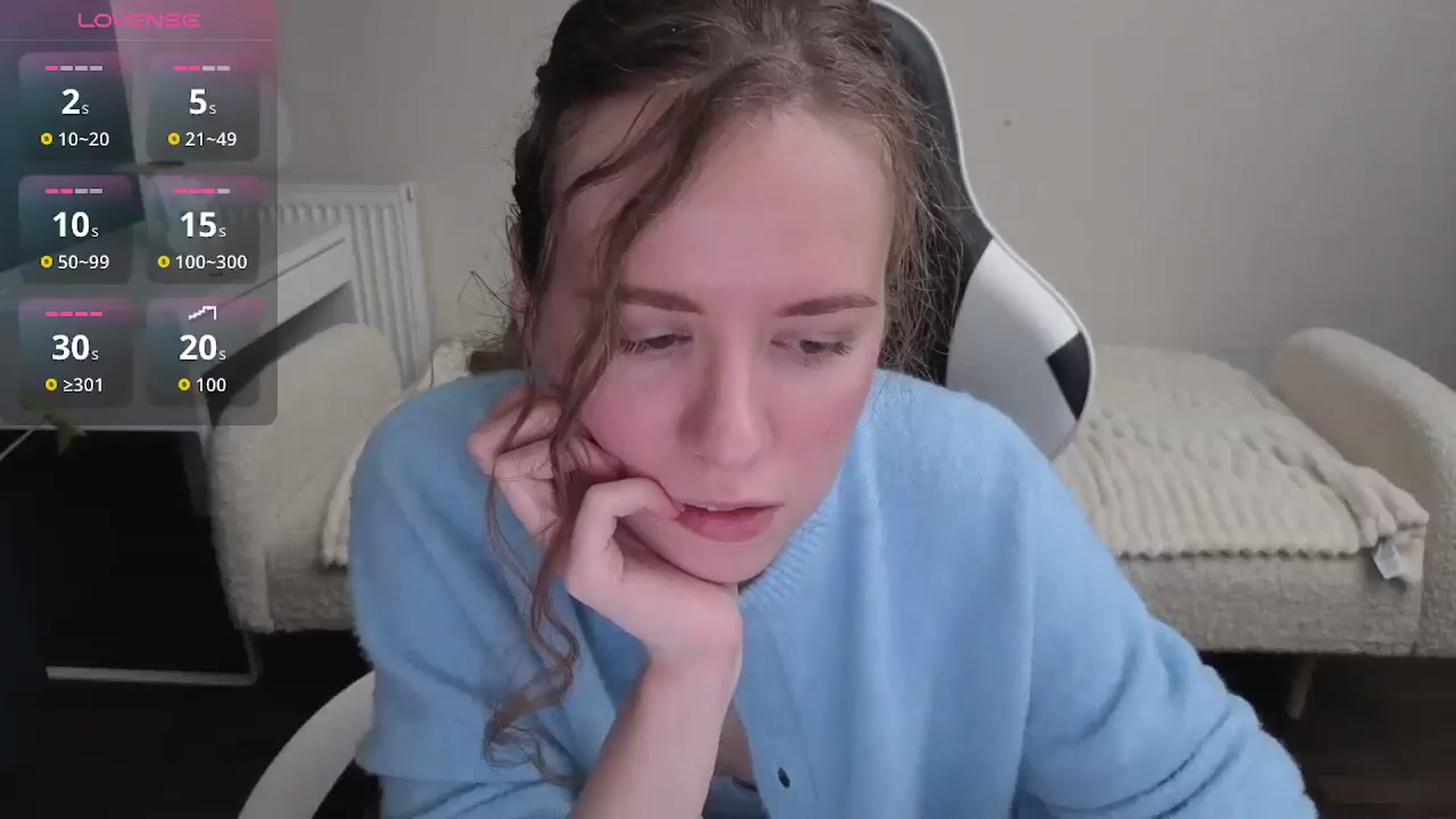 Gallery image thumbnail from BlueFlowerr's myfreecams stream on, 01/23/2026, 19:05 image 14 of 20