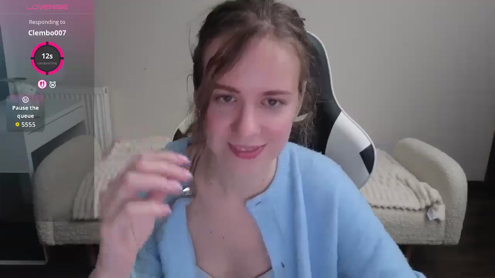 Gallery image thumbnail from BlueFlowerr's myfreecams stream on, 01/23/2026, 21:25 image 14 of 20