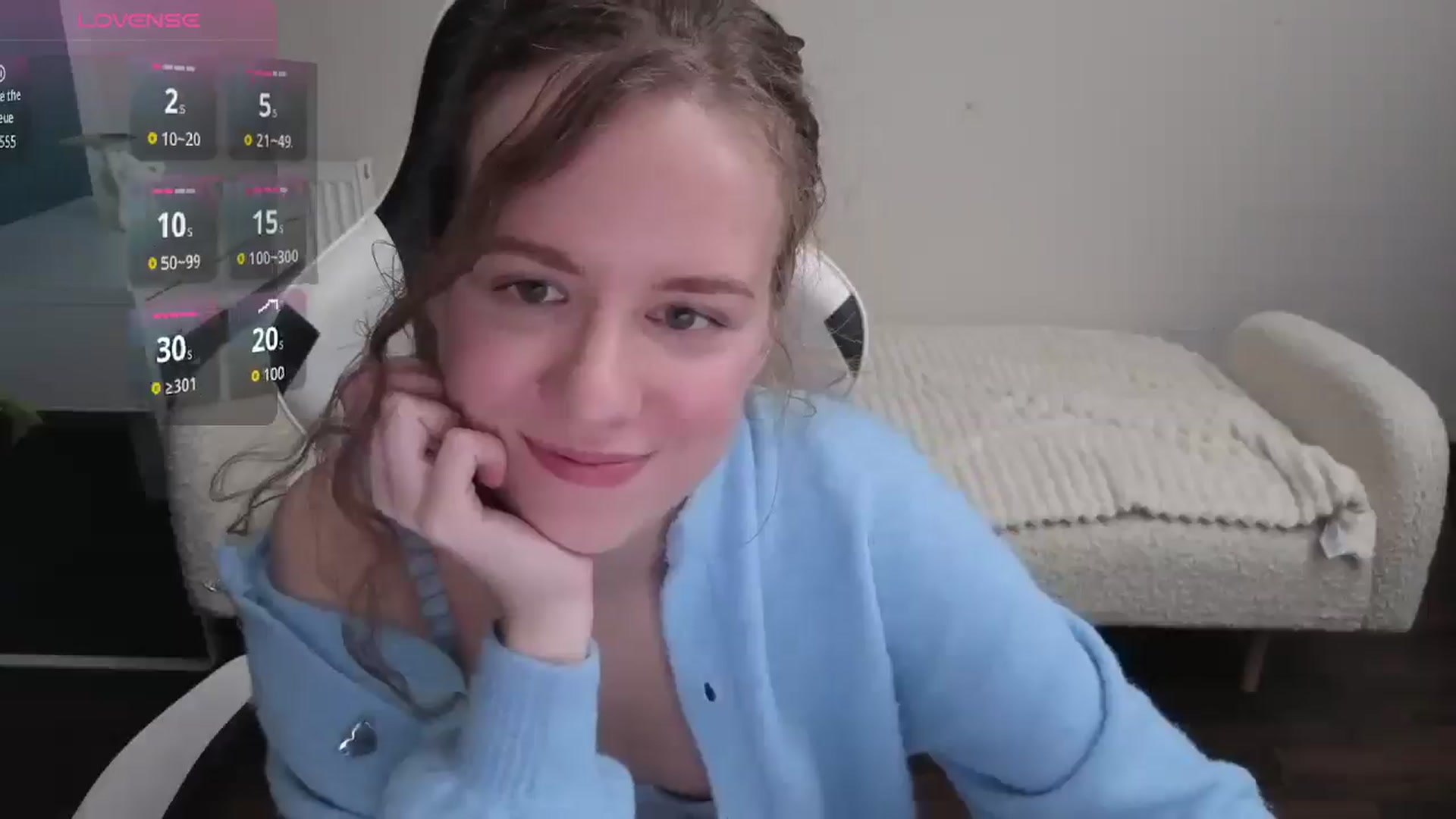 Gallery image thumbnail from BlueFlowerr's myfreecams stream on, 01/23/2026, 22:28 image 18 of 20