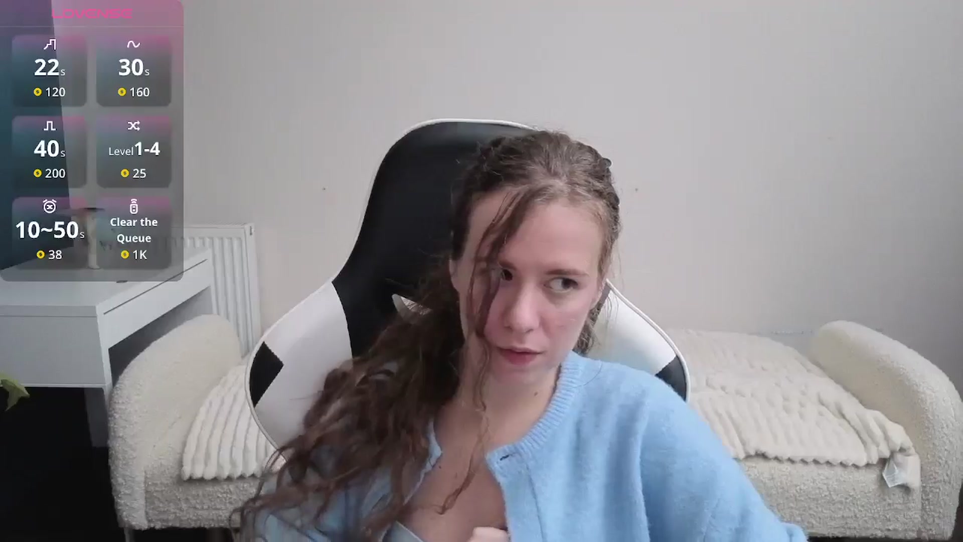 Gallery image thumbnail from BlueFlowerr's myfreecams stream on, 01/23/2026, 22:49 image 6 of 20