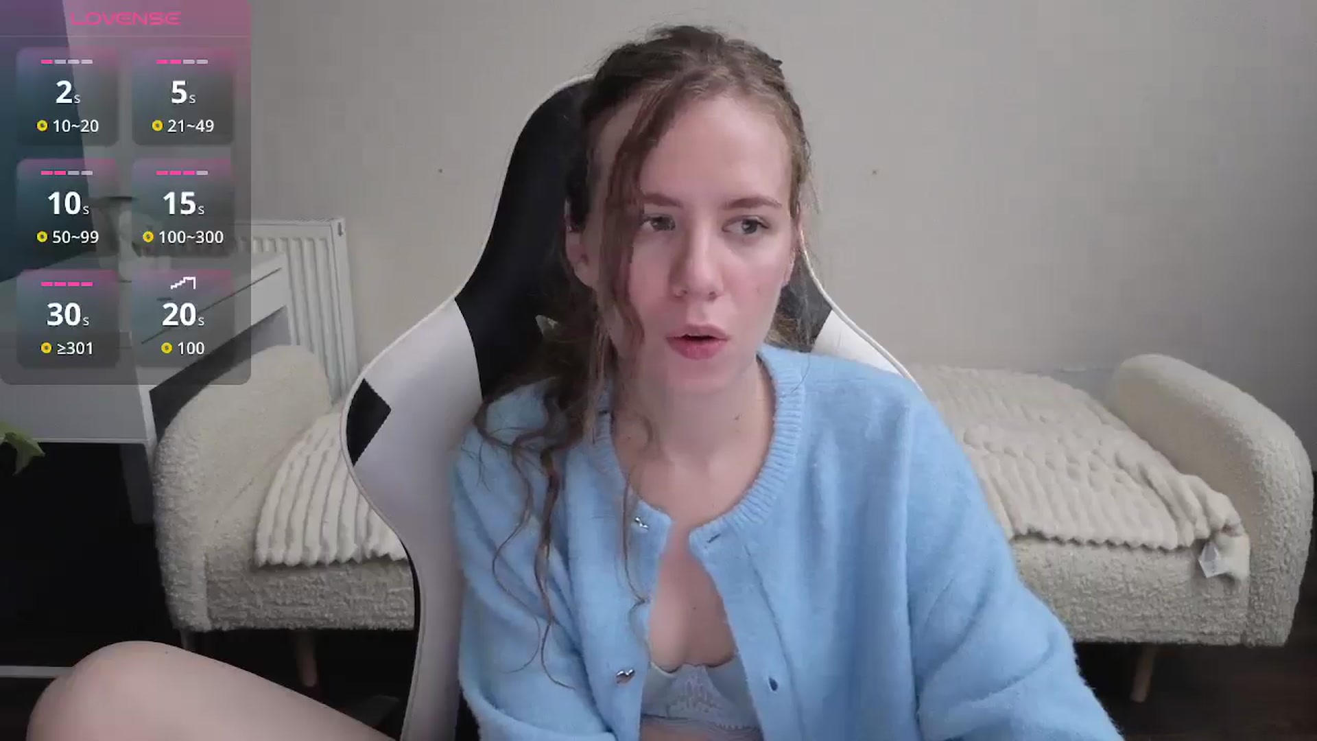 Gallery image thumbnail from BlueFlowerr's myfreecams stream on, 01/23/2026, 22:49 image 18 of 20