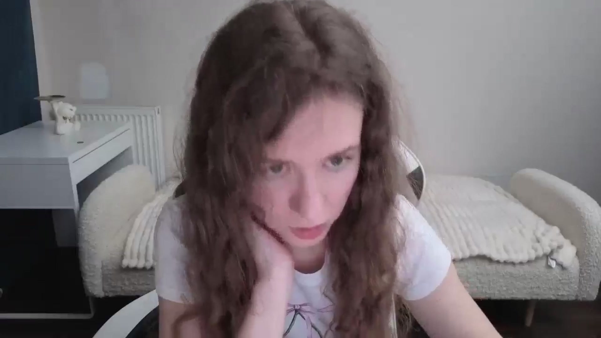 Gallery image thumbnail from BlueFlowerr's myfreecams stream on, 01/24/2026, 22:07 image 5 of 20