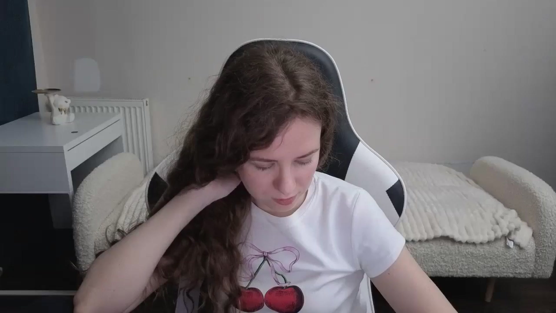 Gallery image thumbnail from BlueFlowerr's myfreecams stream on, 01/24/2026, 22:07 image 20 of 20