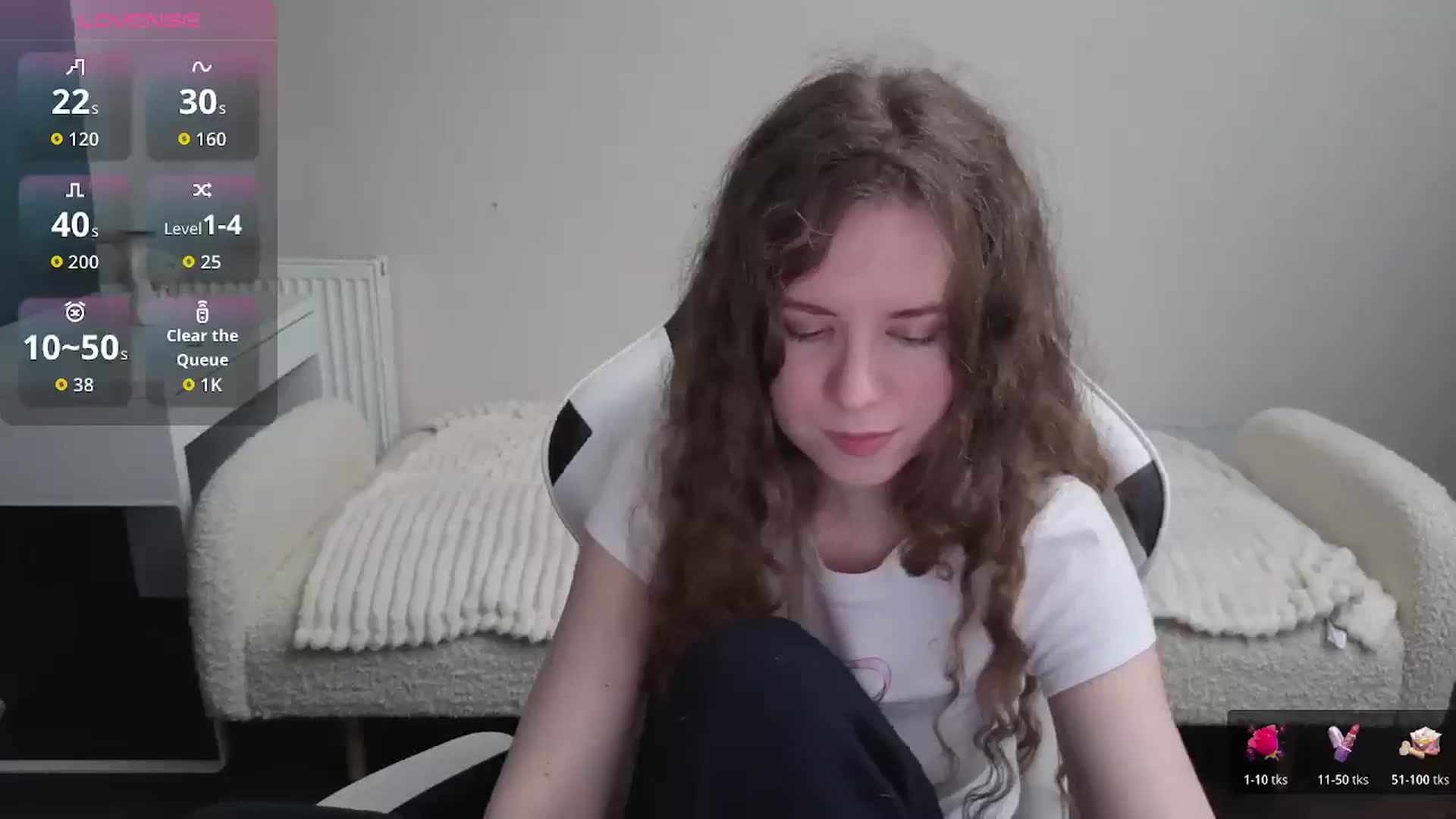 Gallery image thumbnail from BlueFlowerr's myfreecams stream on, 01/24/2026, 23:22 image 11 of 20