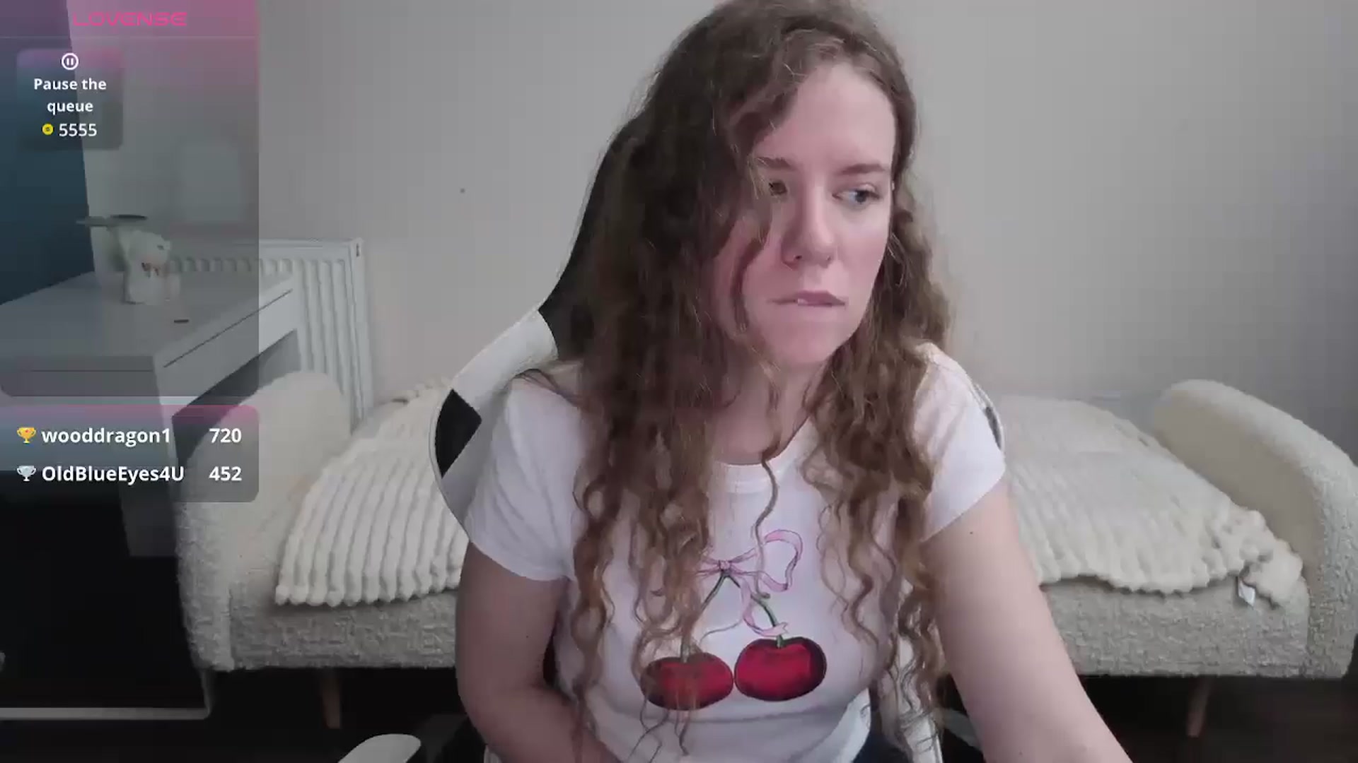 Gallery image thumbnail from BlueFlowerr's myfreecams stream on, 01/24/2026, 23:22 image 17 of 20