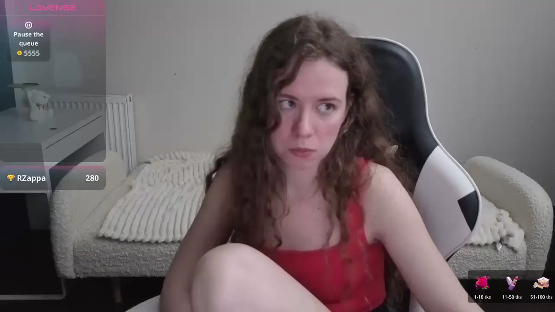 Gallery image thumbnail from BlueFlowerr's myfreecams stream on, 01/25/2026, 19:45 image 15 of 20