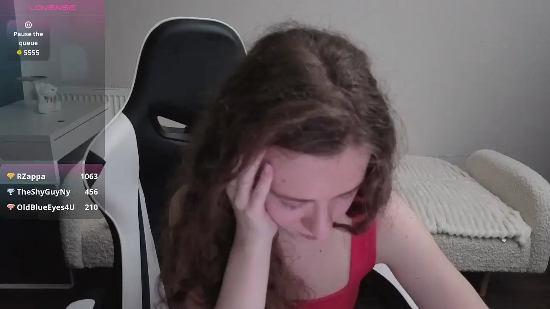 Gallery image thumbnail from BlueFlowerr's myfreecams stream on, 01/25/2026, 22:42 image 15 of 20