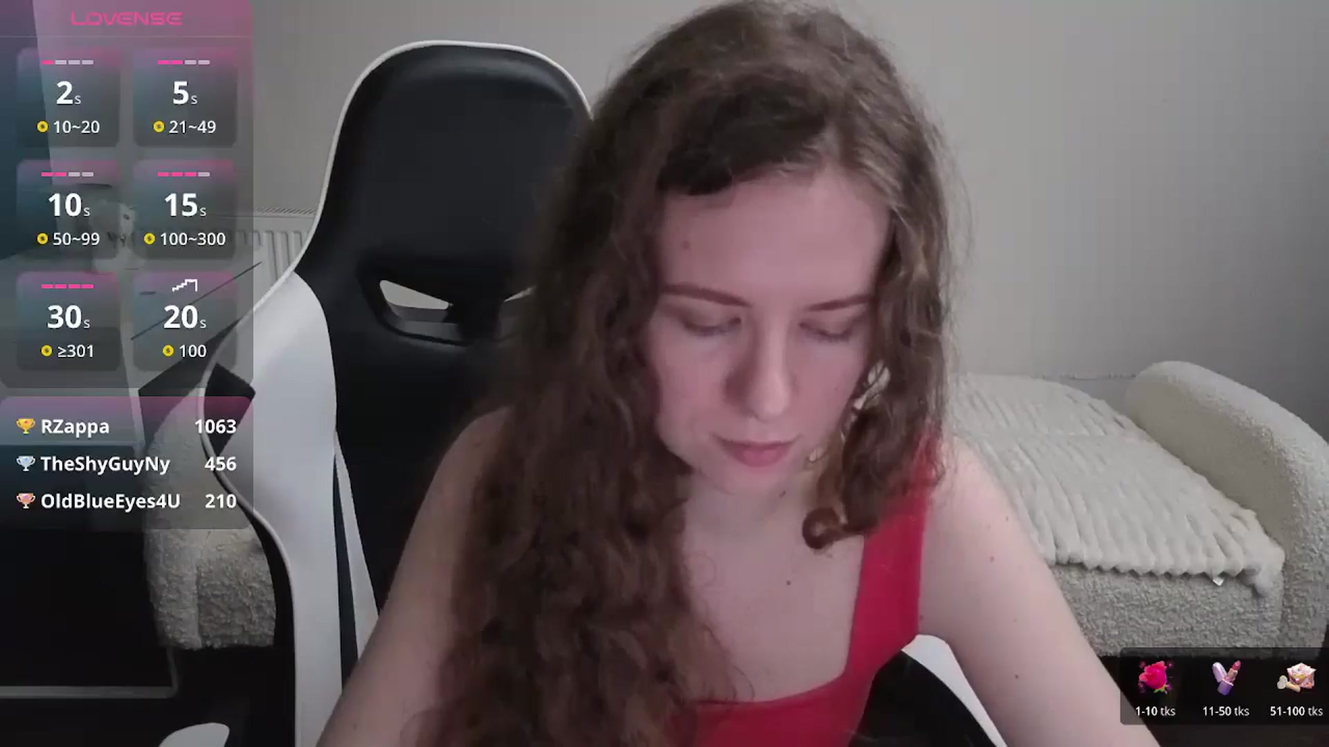 Gallery image thumbnail from BlueFlowerr's myfreecams stream on, 01/25/2026, 22:42 image 18 of 20