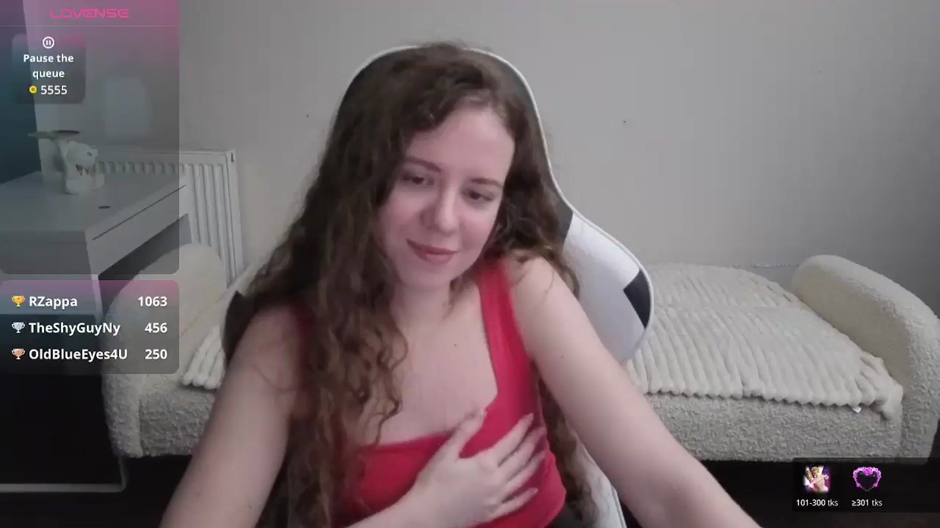 Gallery image thumbnail from BlueFlowerr's myfreecams stream on, 01/25/2026, 23:14 image 9 of 20