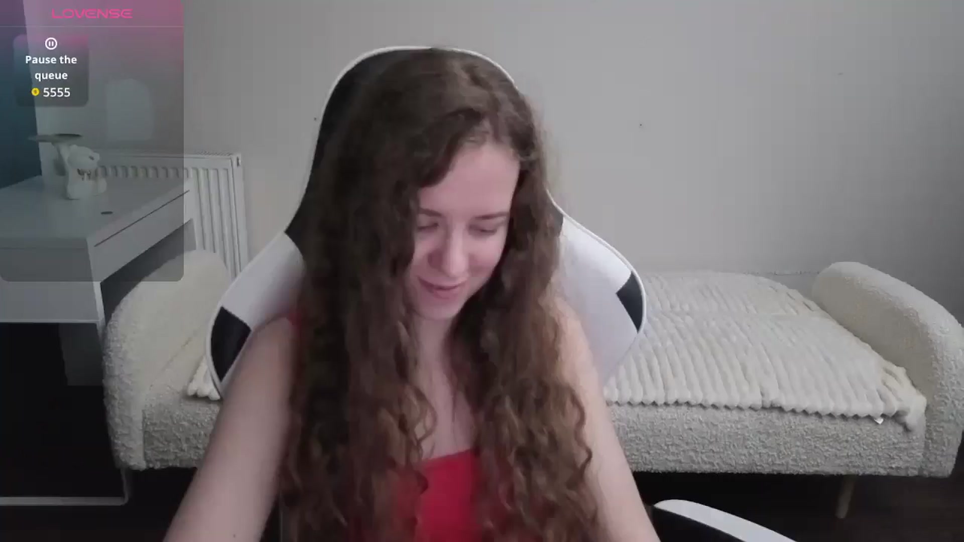 Gallery image thumbnail from BlueFlowerr's myfreecams stream on, 01/25/2026, 23:14 image 15 of 20