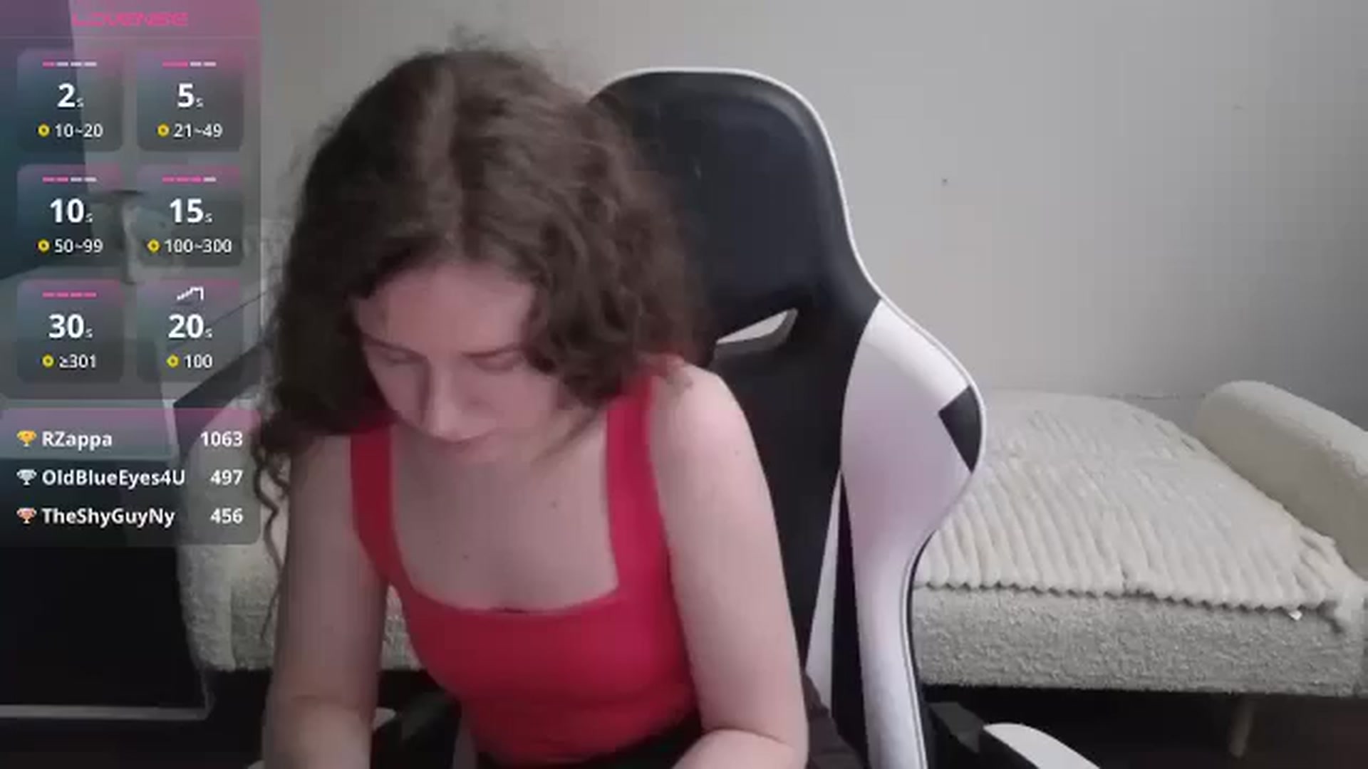 Gallery image thumbnail from BlueFlowerr's myfreecams stream on, 01/26/2026, 24:41 image 14 of 20