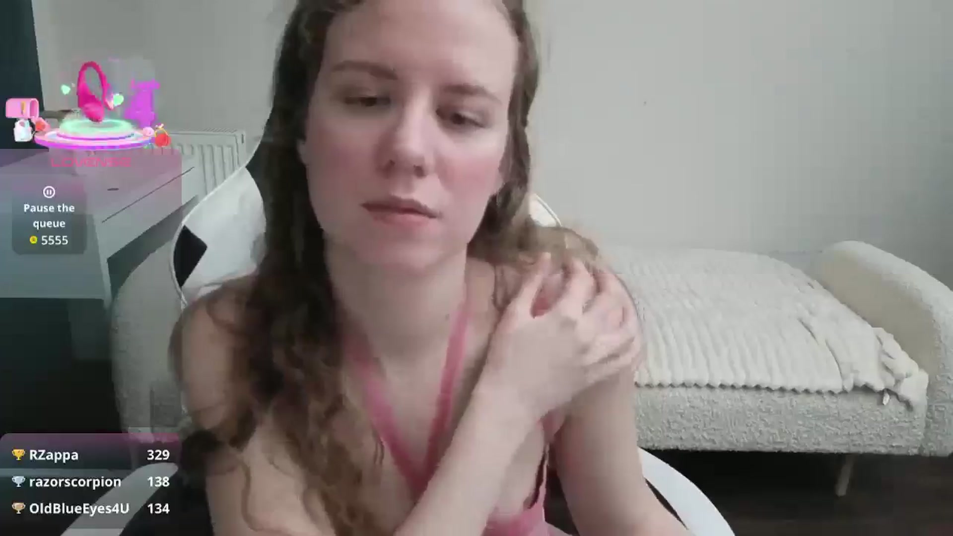 Gallery image thumbnail from BlueFlowerr's myfreecams stream on, 01/26/2026, 17:58 image 10 of 20