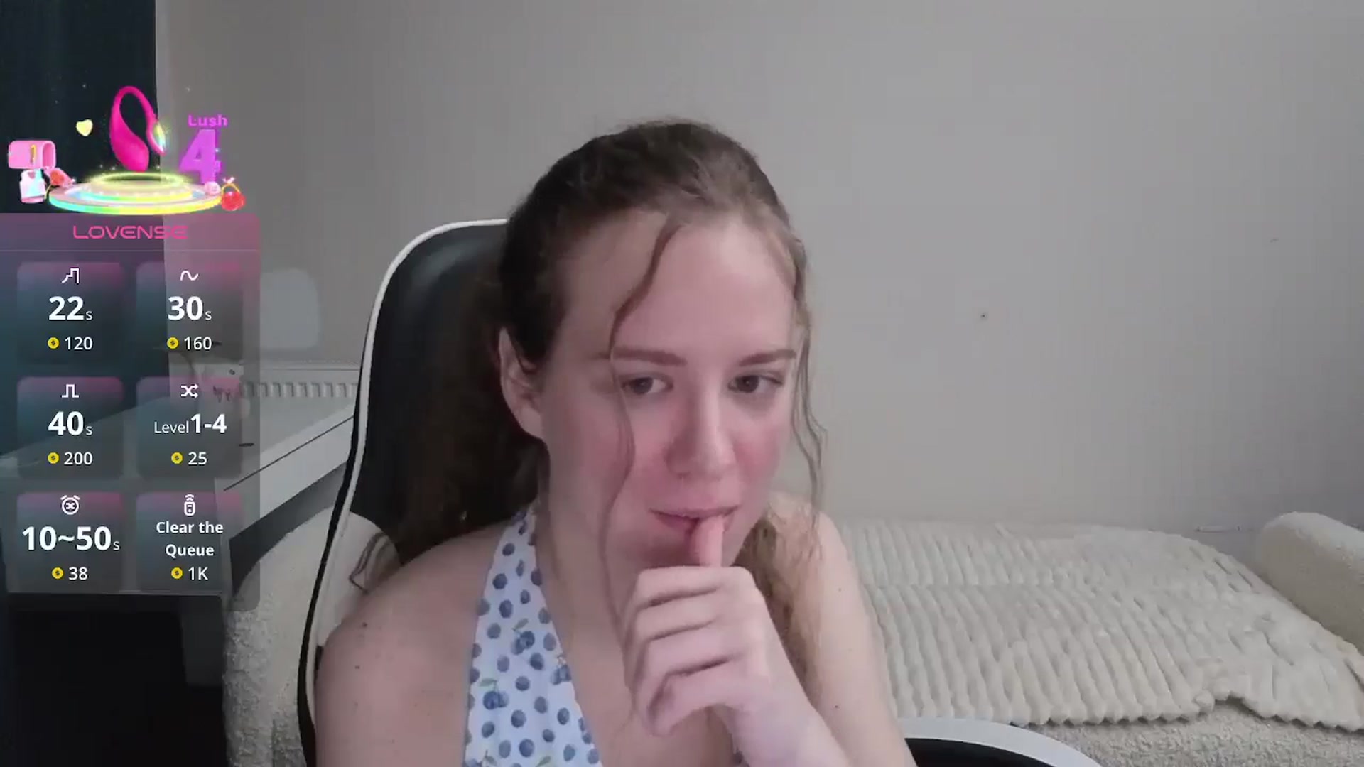 Gallery image thumbnail from BlueFlowerr's myfreecams stream on, 01/27/2026, 20:13 image 10 of 20
