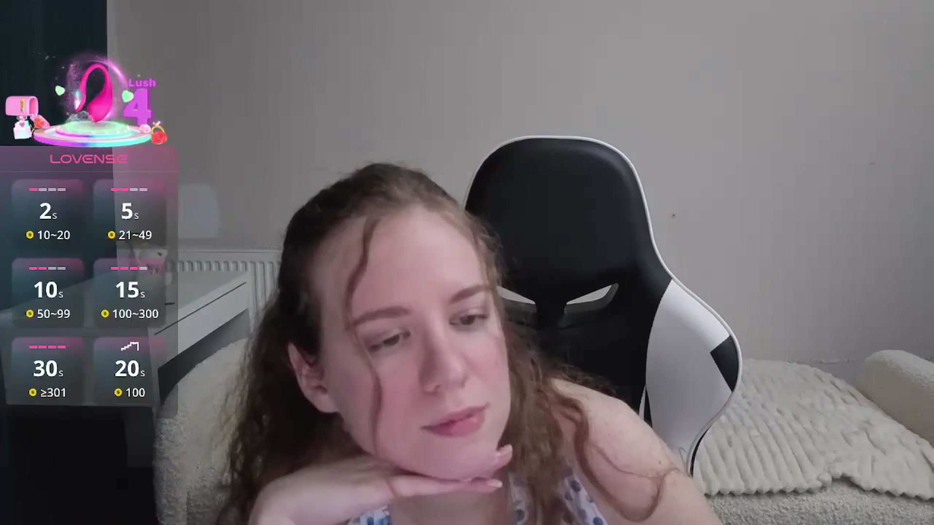 Gallery image thumbnail from BlueFlowerr's myfreecams stream on, 01/27/2026, 20:13 image 15 of 20