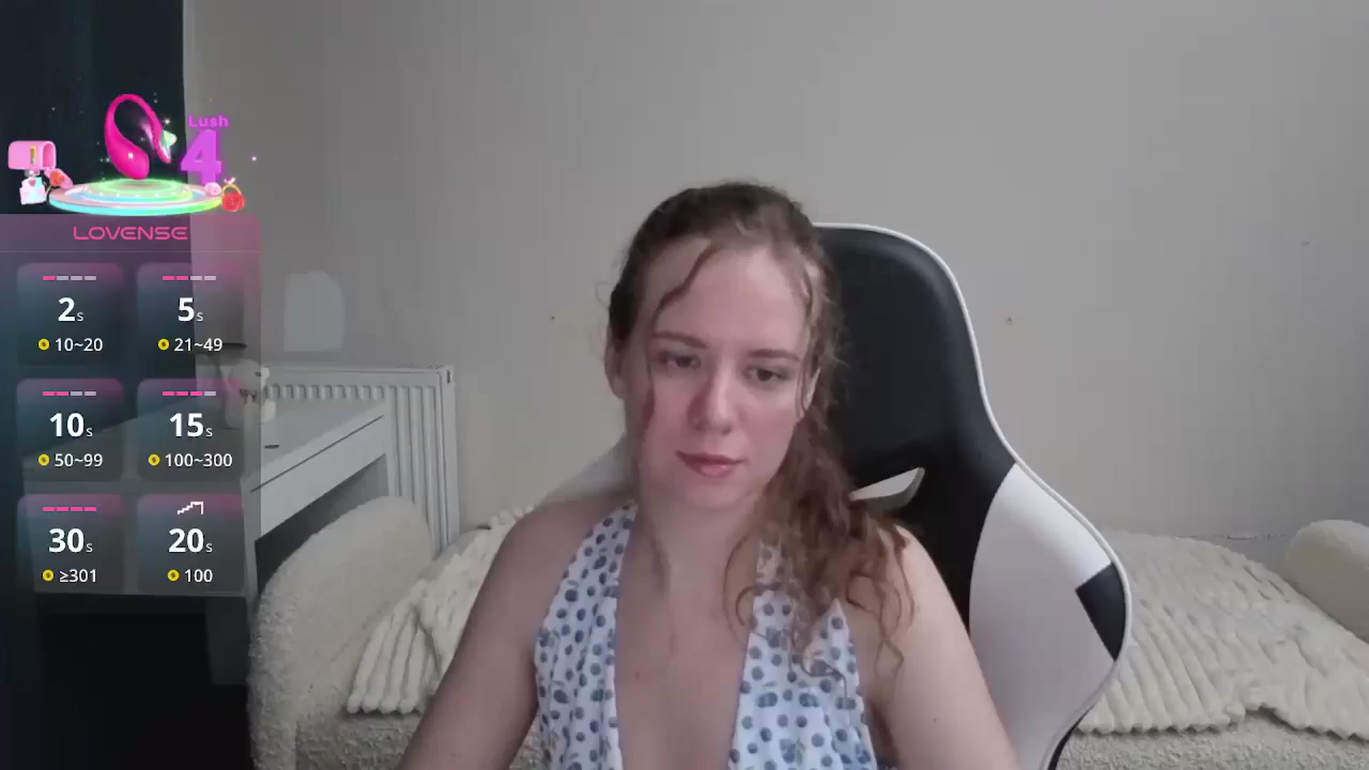 Gallery image thumbnail from BlueFlowerr's myfreecams stream on, 01/27/2026, 21:45 image 8 of 20