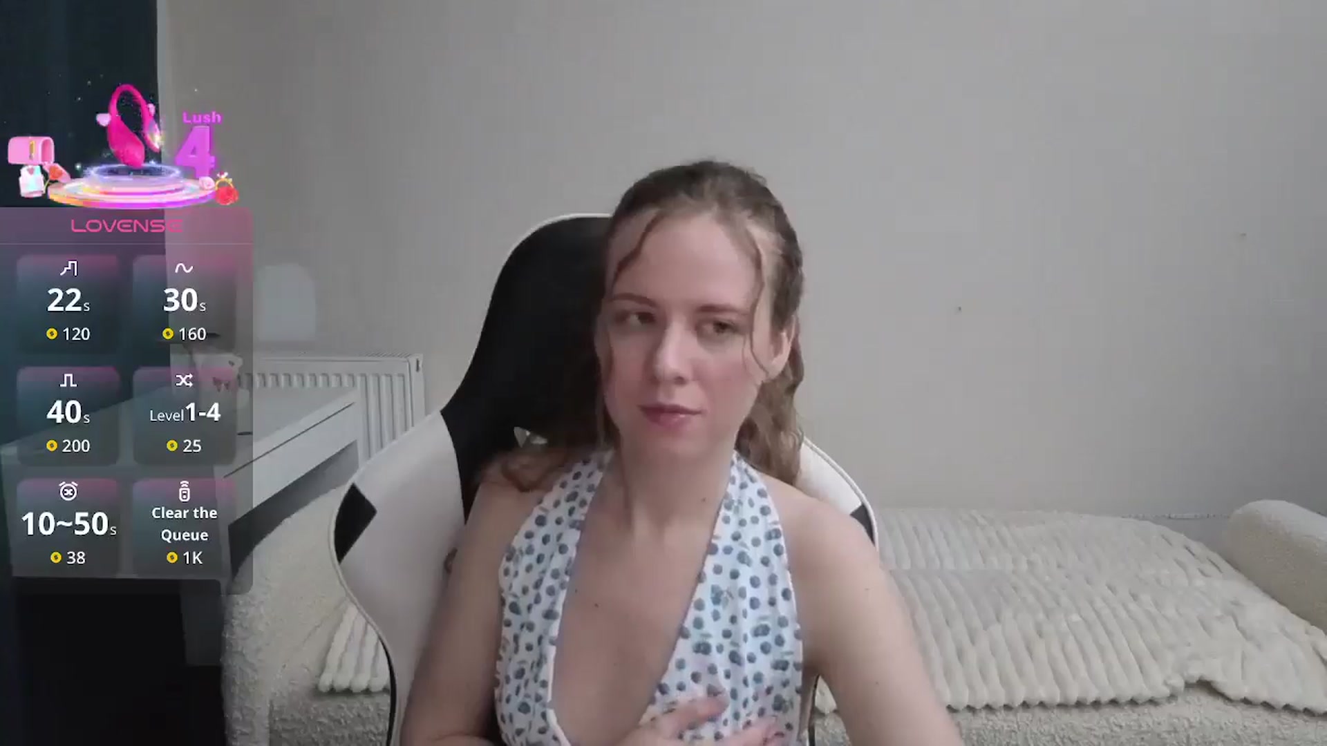 Gallery image thumbnail from BlueFlowerr's myfreecams stream on, 01/27/2026, 21:45 image 6 of 20