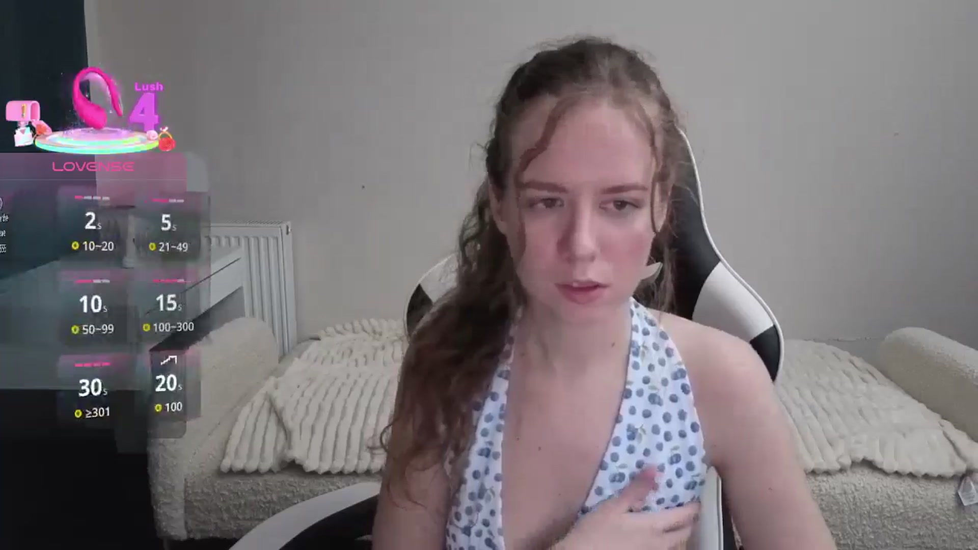 Gallery image thumbnail from BlueFlowerr's myfreecams stream on, 01/27/2026, 23:56 image 6 of 20