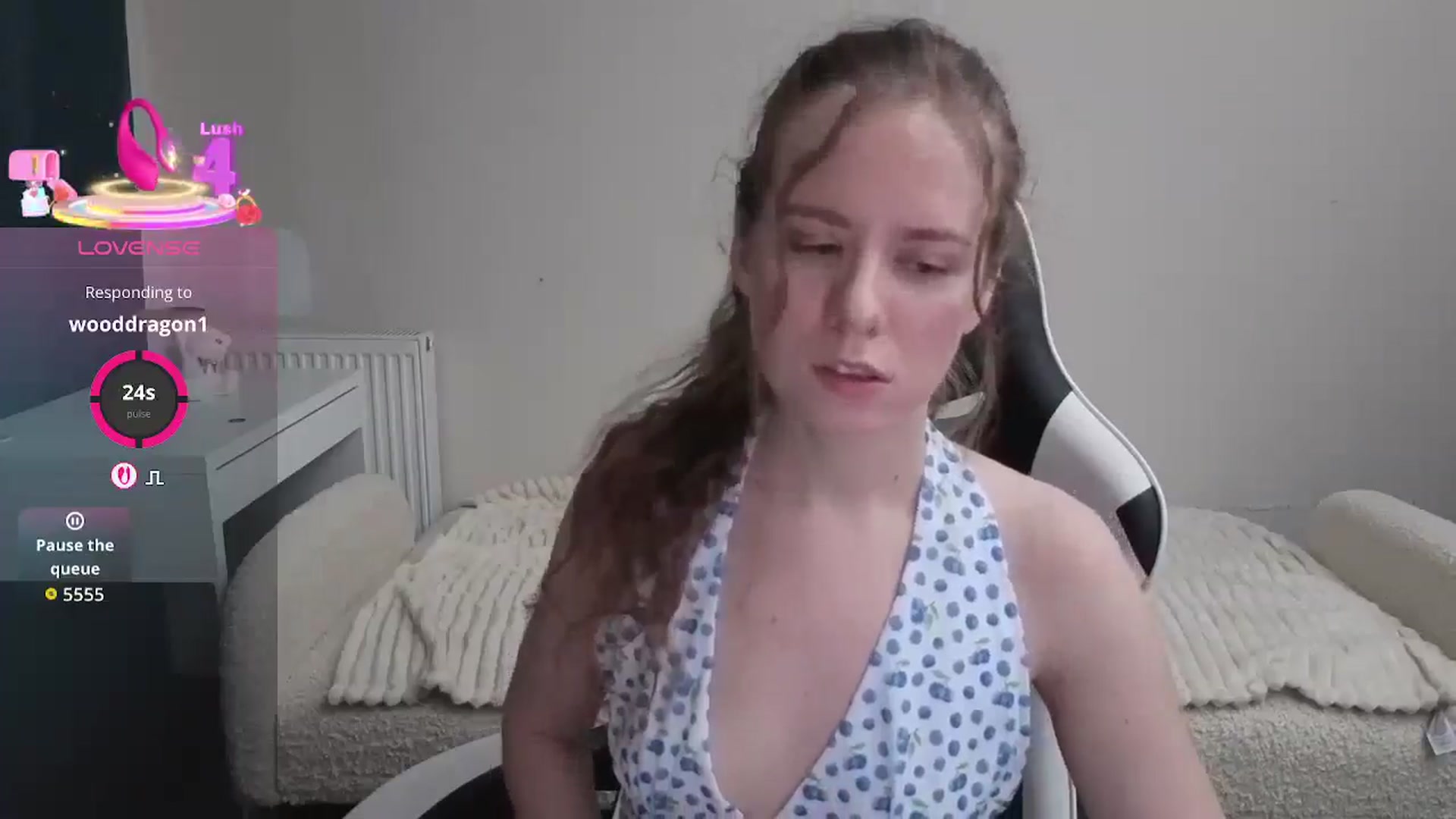 Gallery image thumbnail from BlueFlowerr's myfreecams stream on, 01/27/2026, 23:56 image 7 of 20